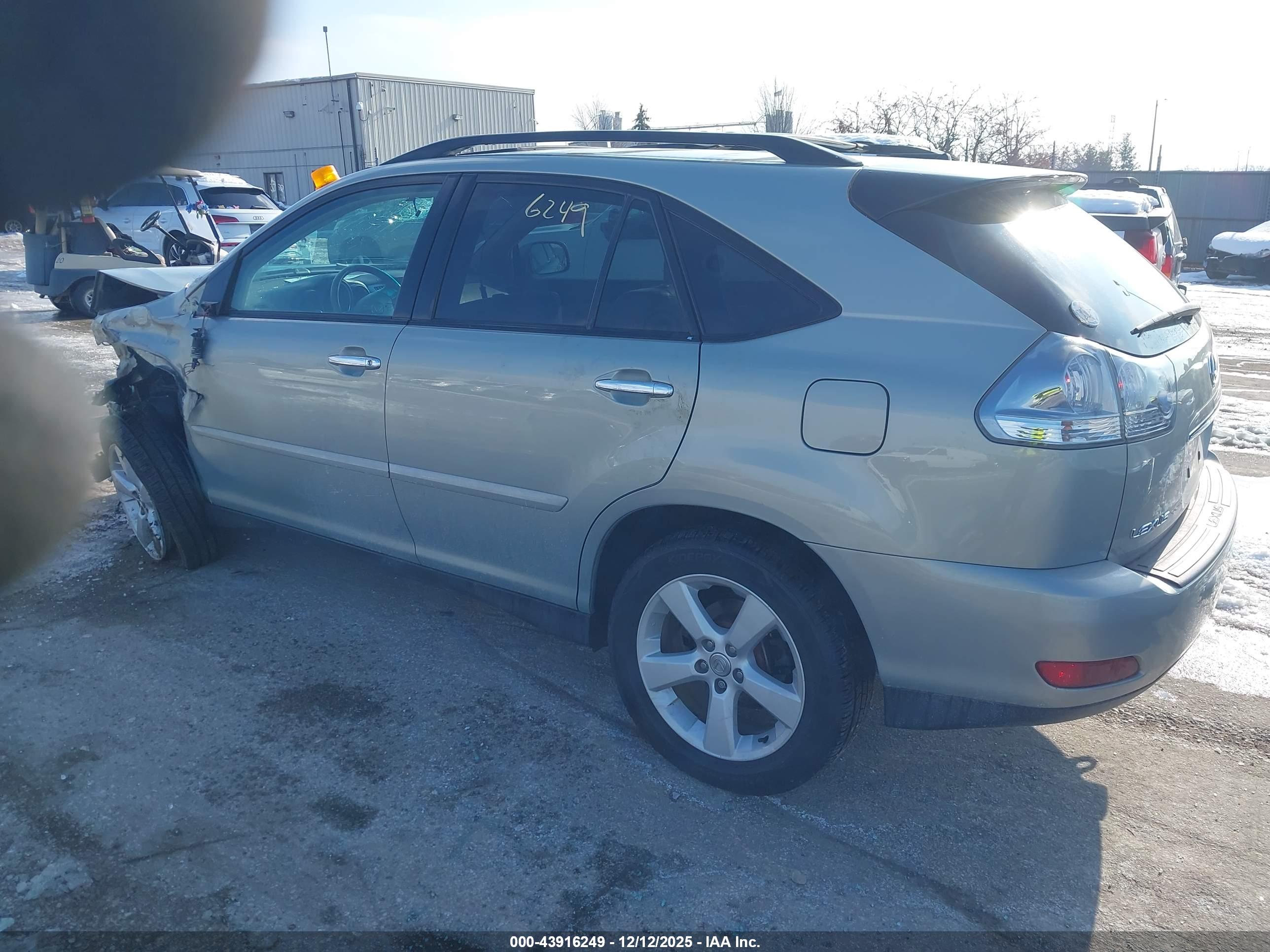 LEXUS RX image 3