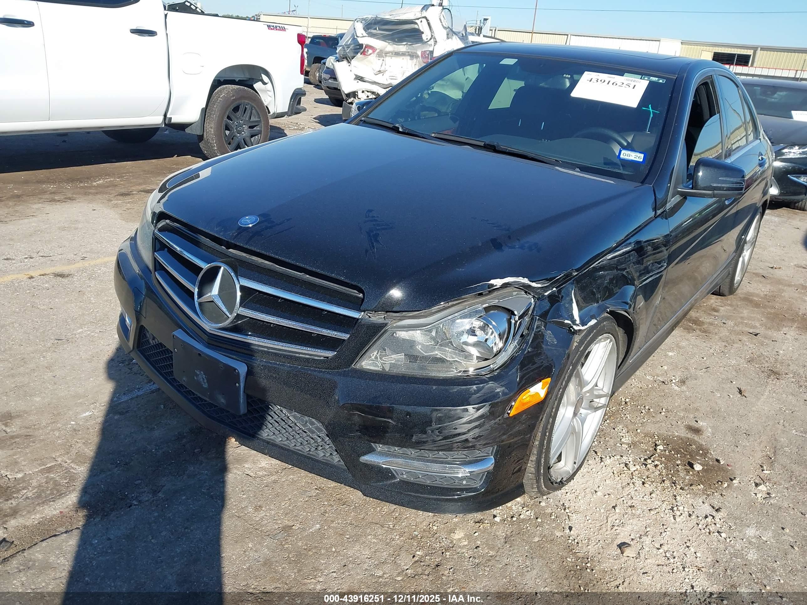 MERCEDES-BENZ C image 6