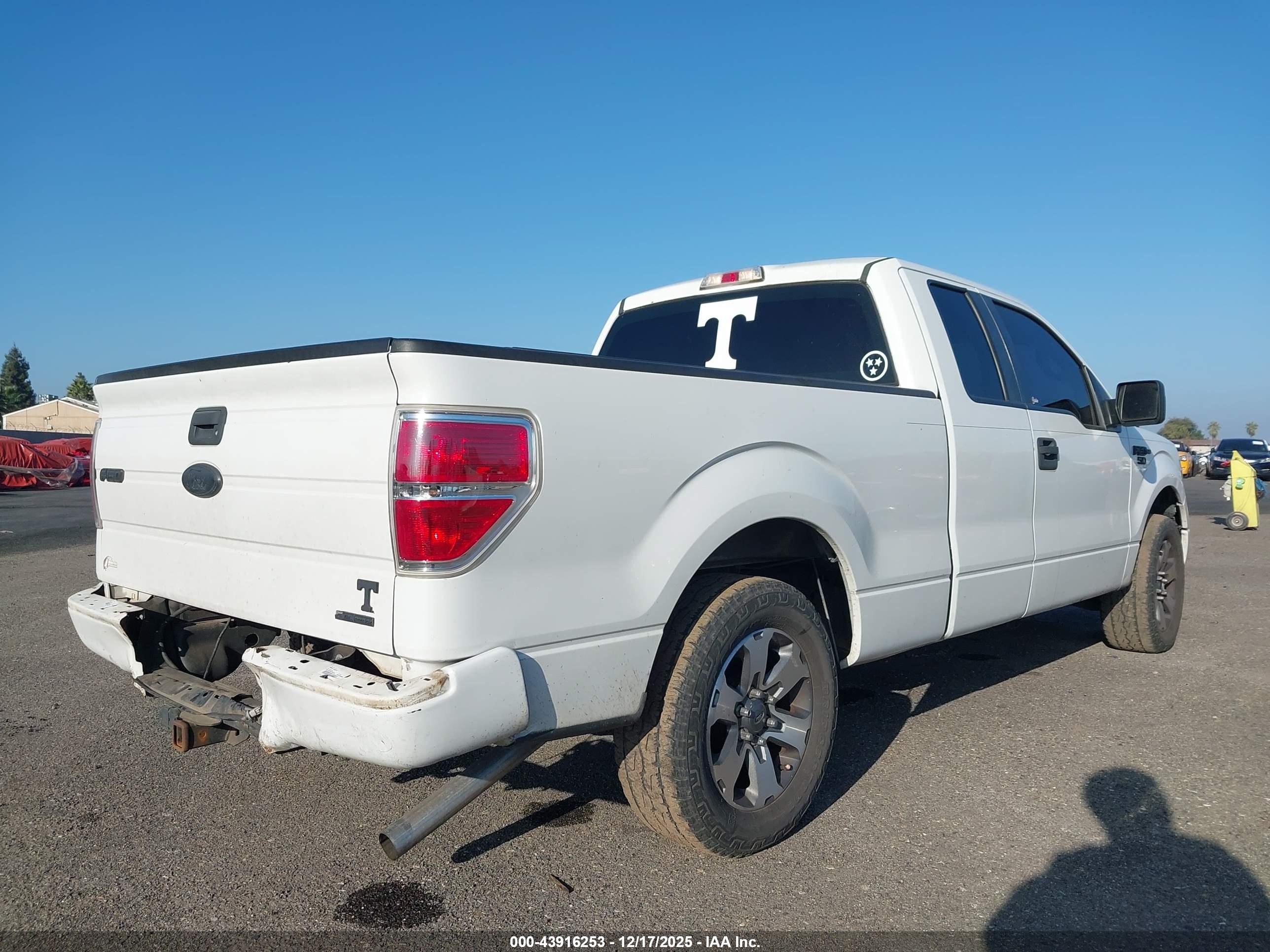 FORD F-150 image 4