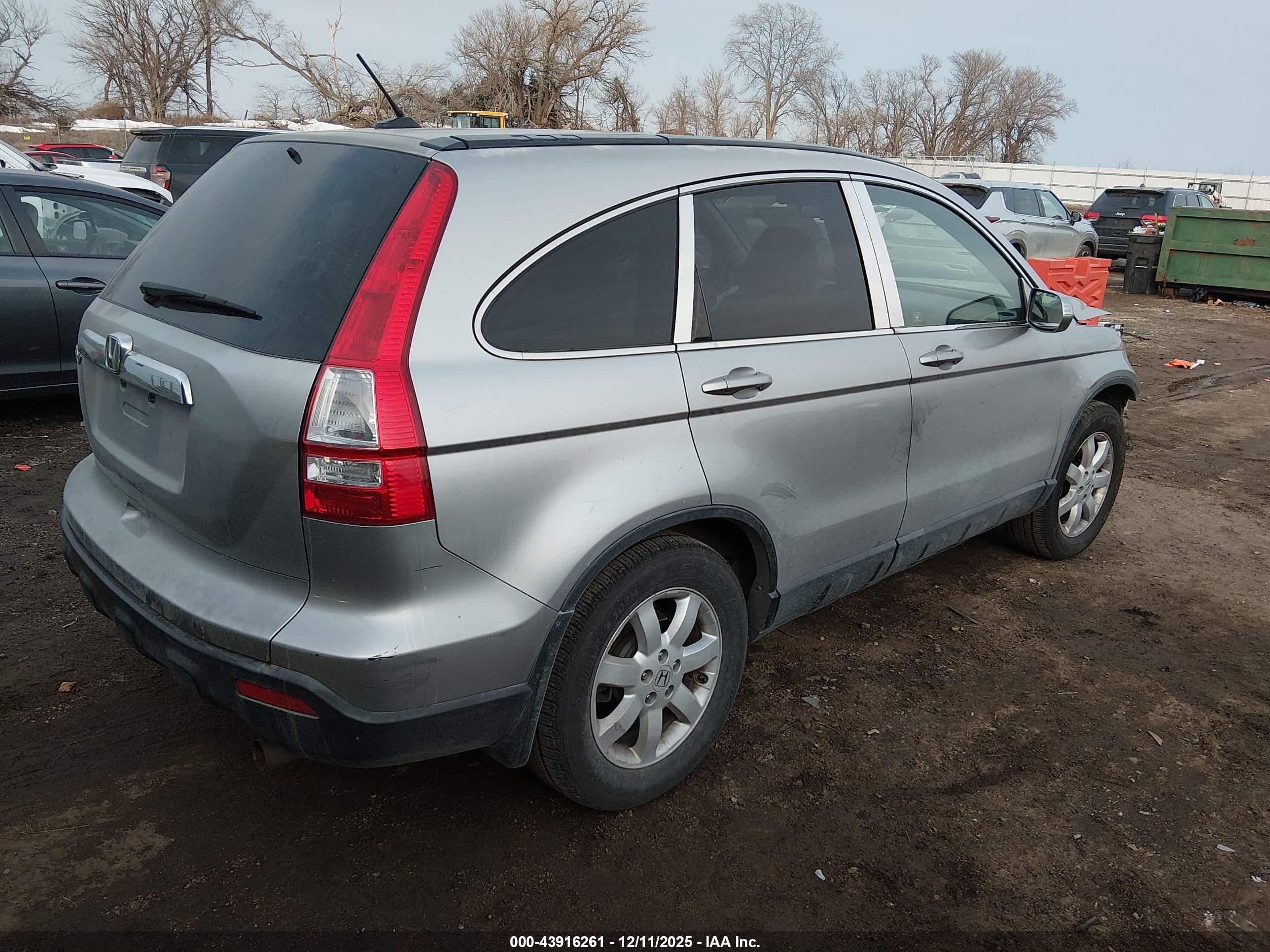 HONDA CR-V image 4
