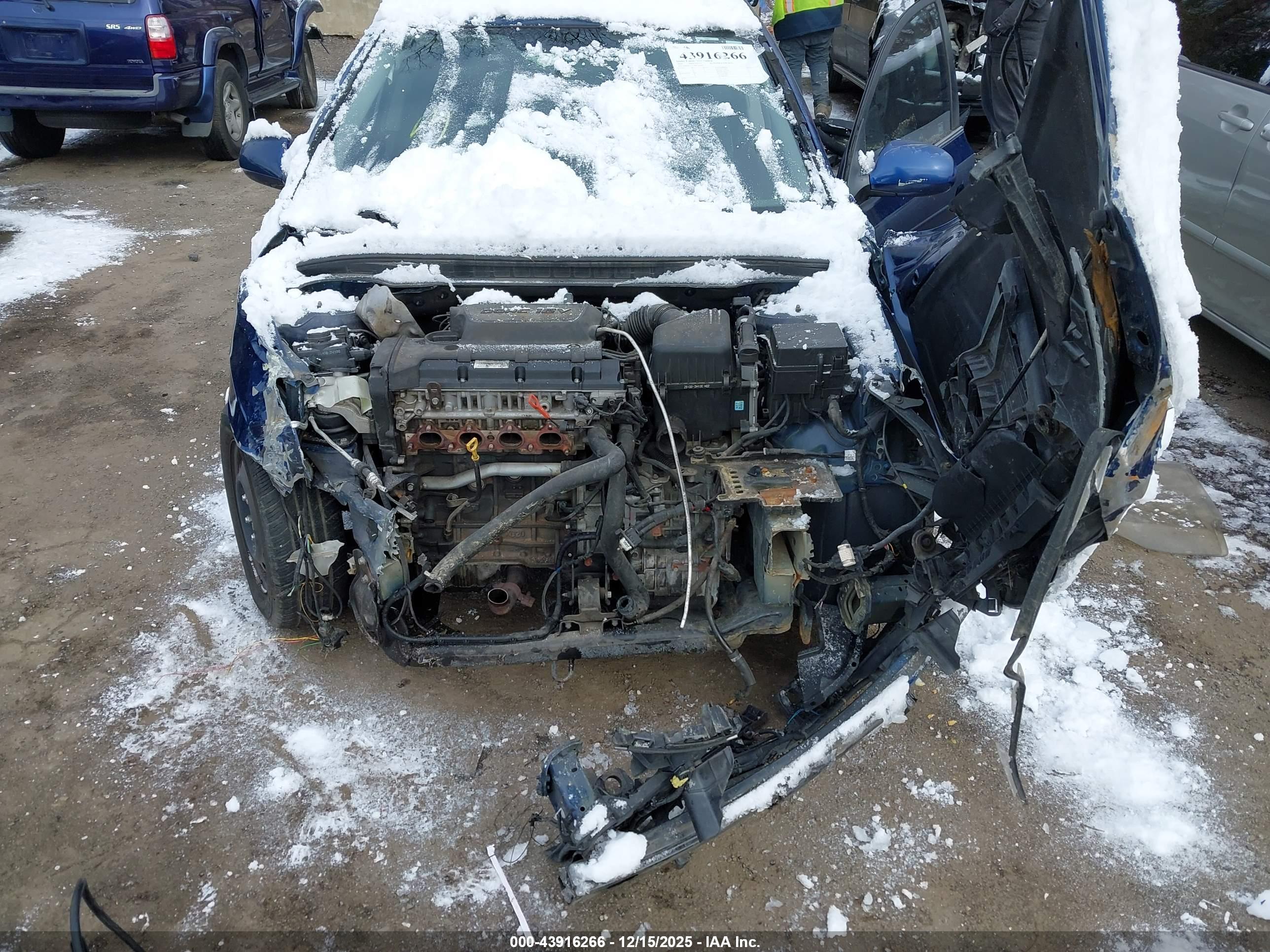 HYUNDAI ELANTRA image 10