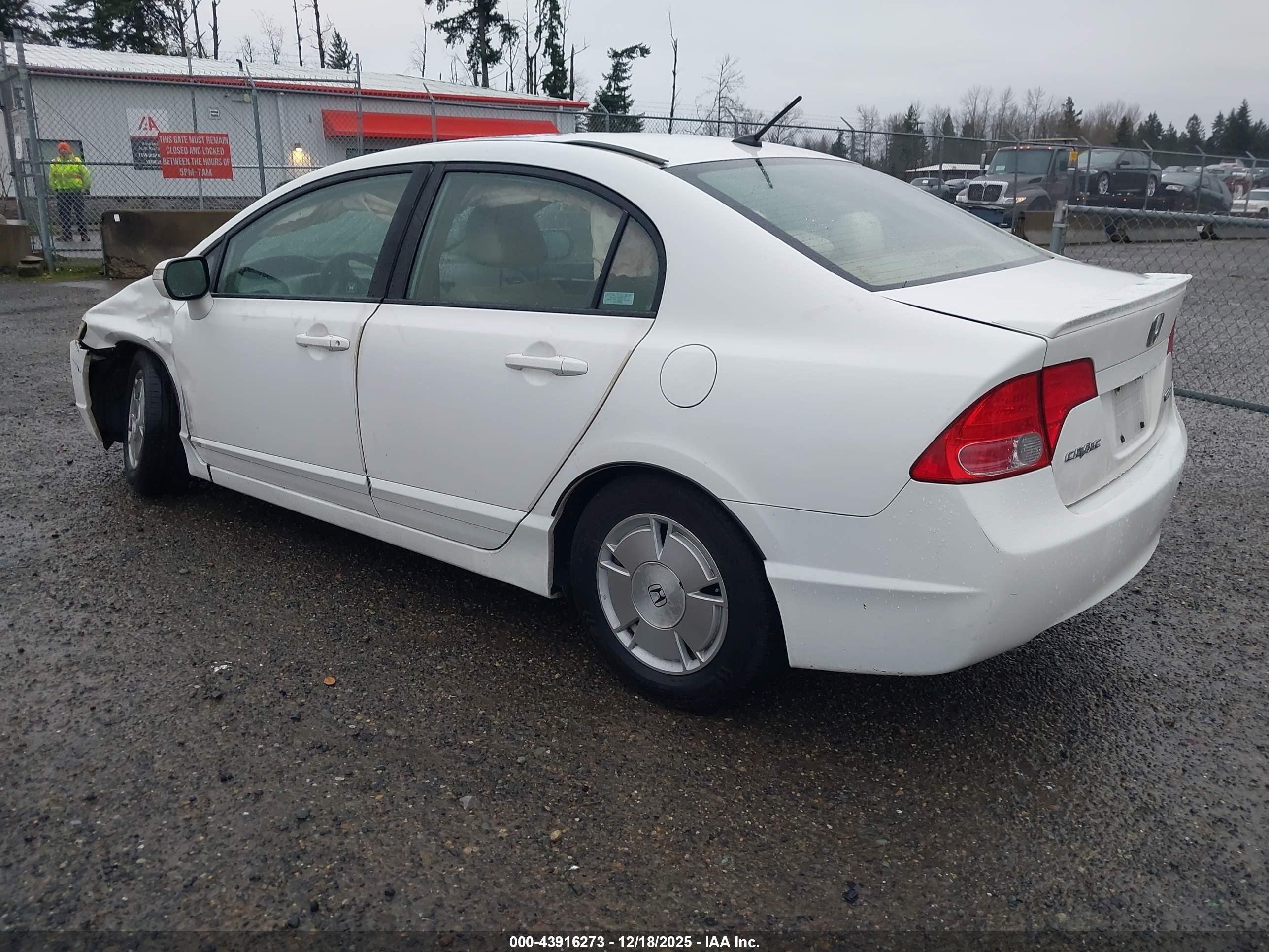 HONDA CIVIC image 3