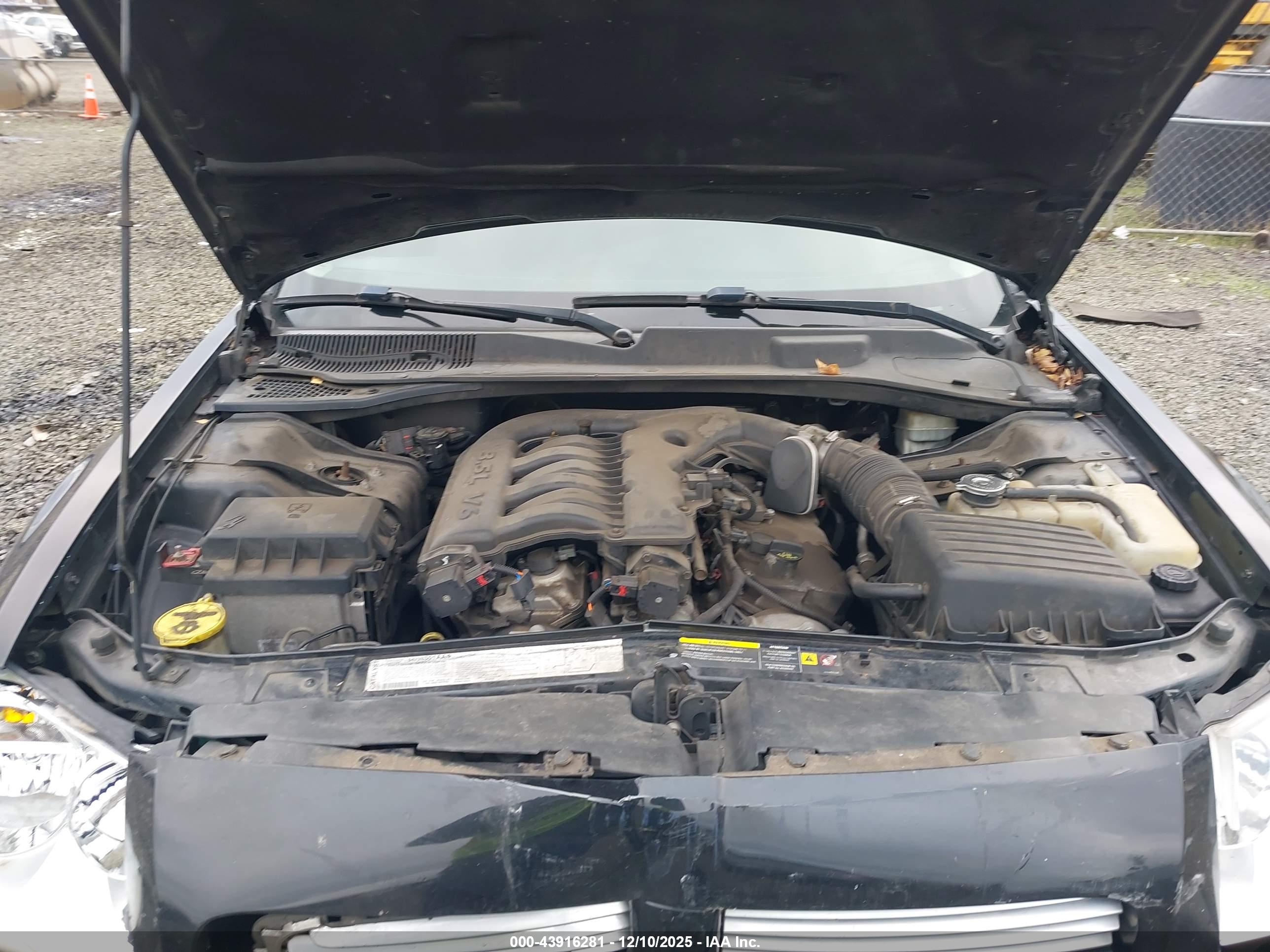 DODGE MAGNUM image 10