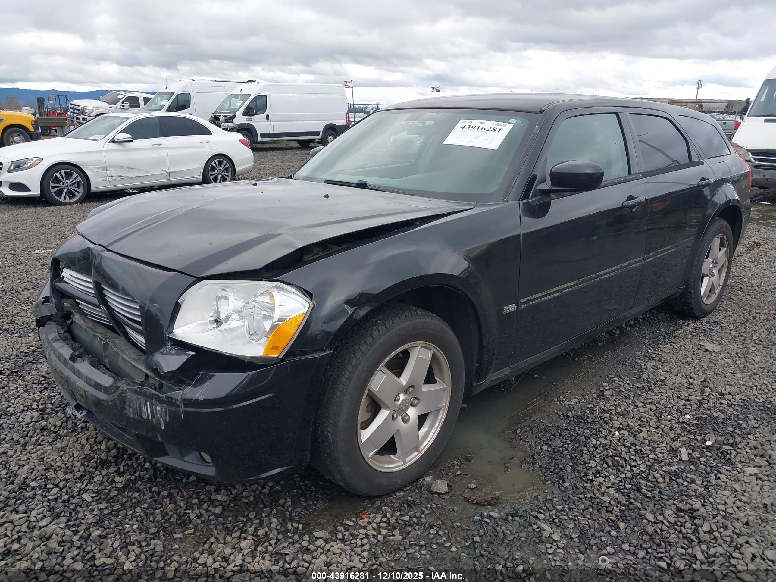 DODGE MAGNUM image 2