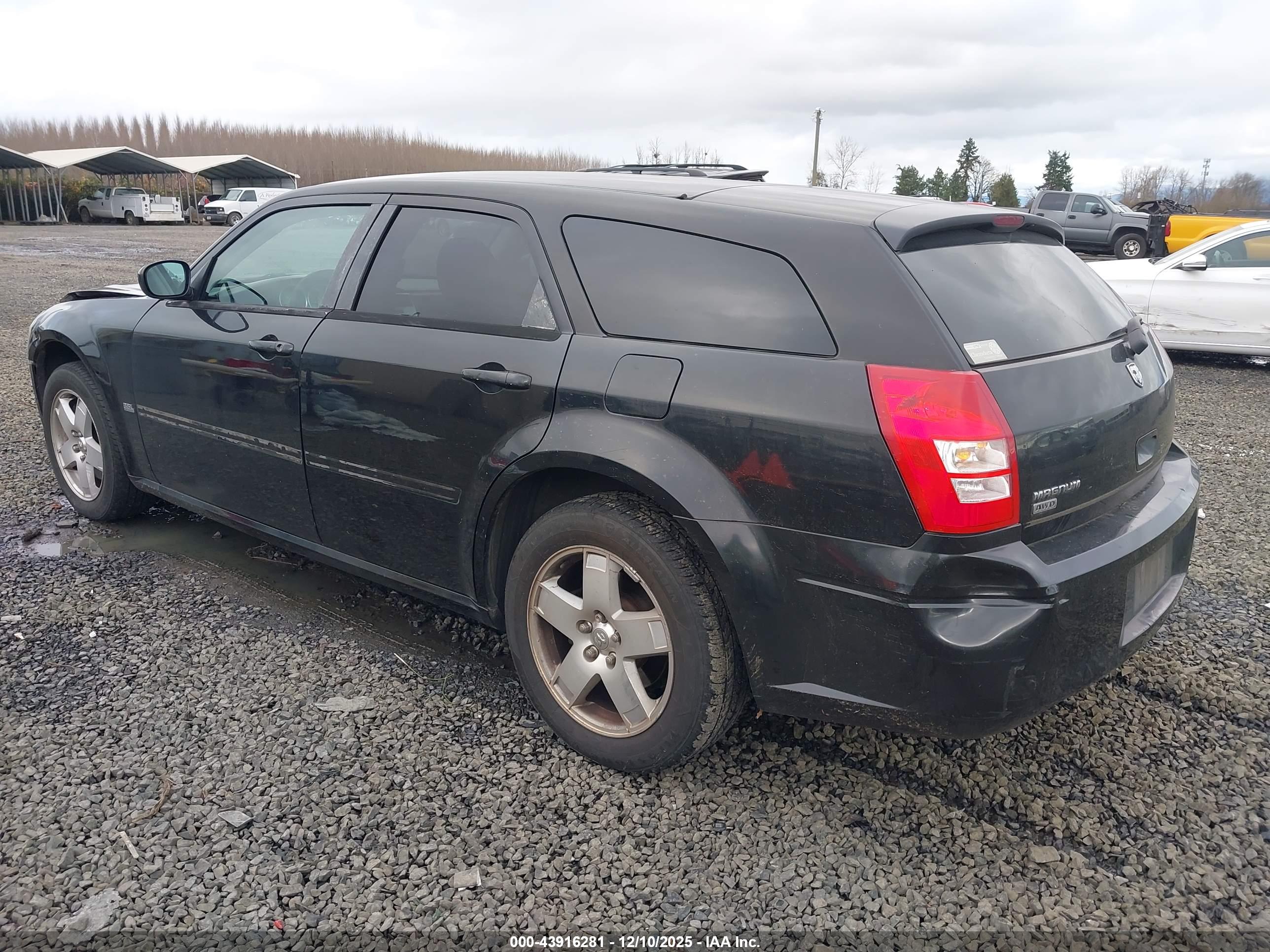 DODGE MAGNUM image 3