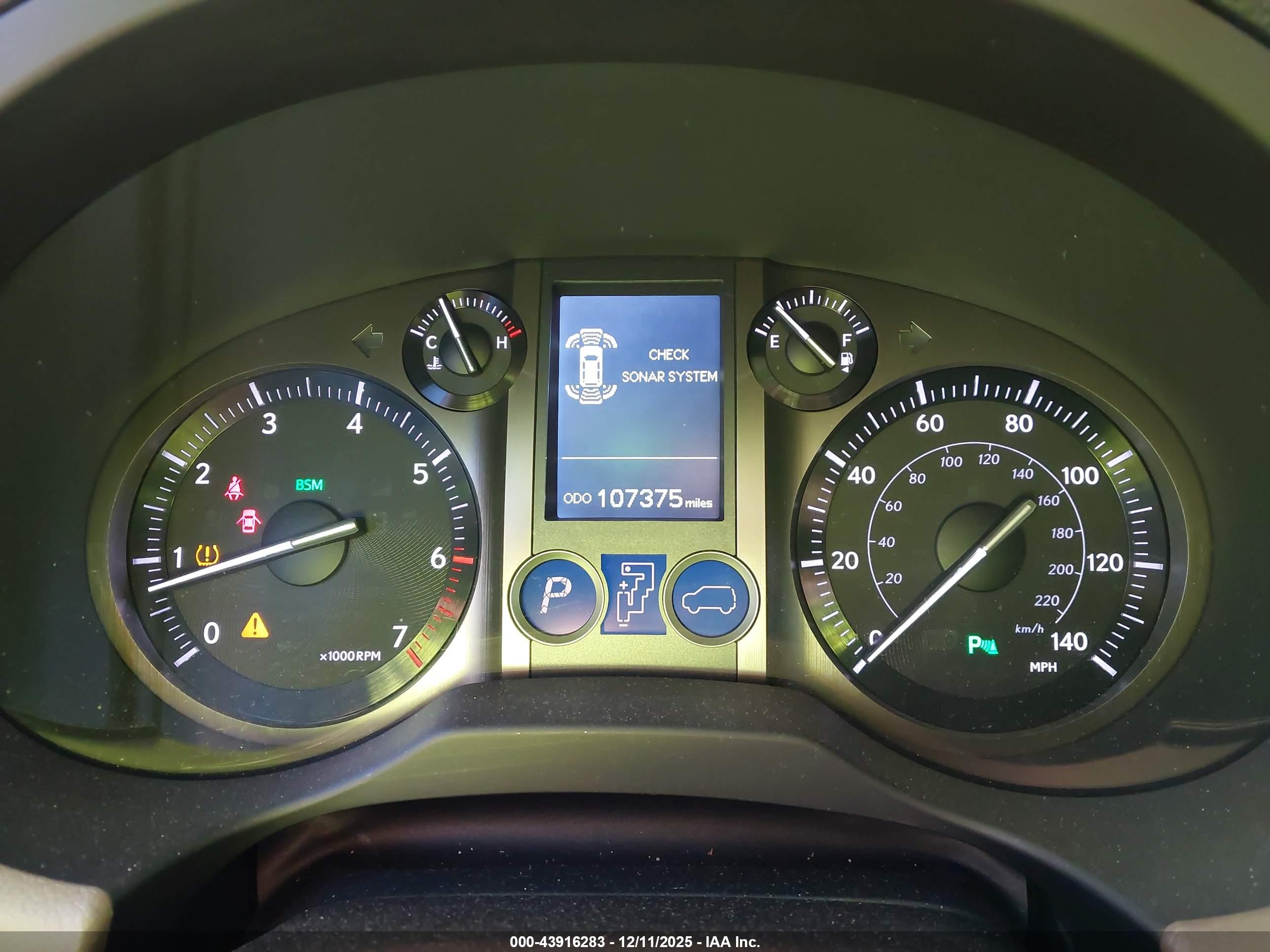 LEXUS GX image 7