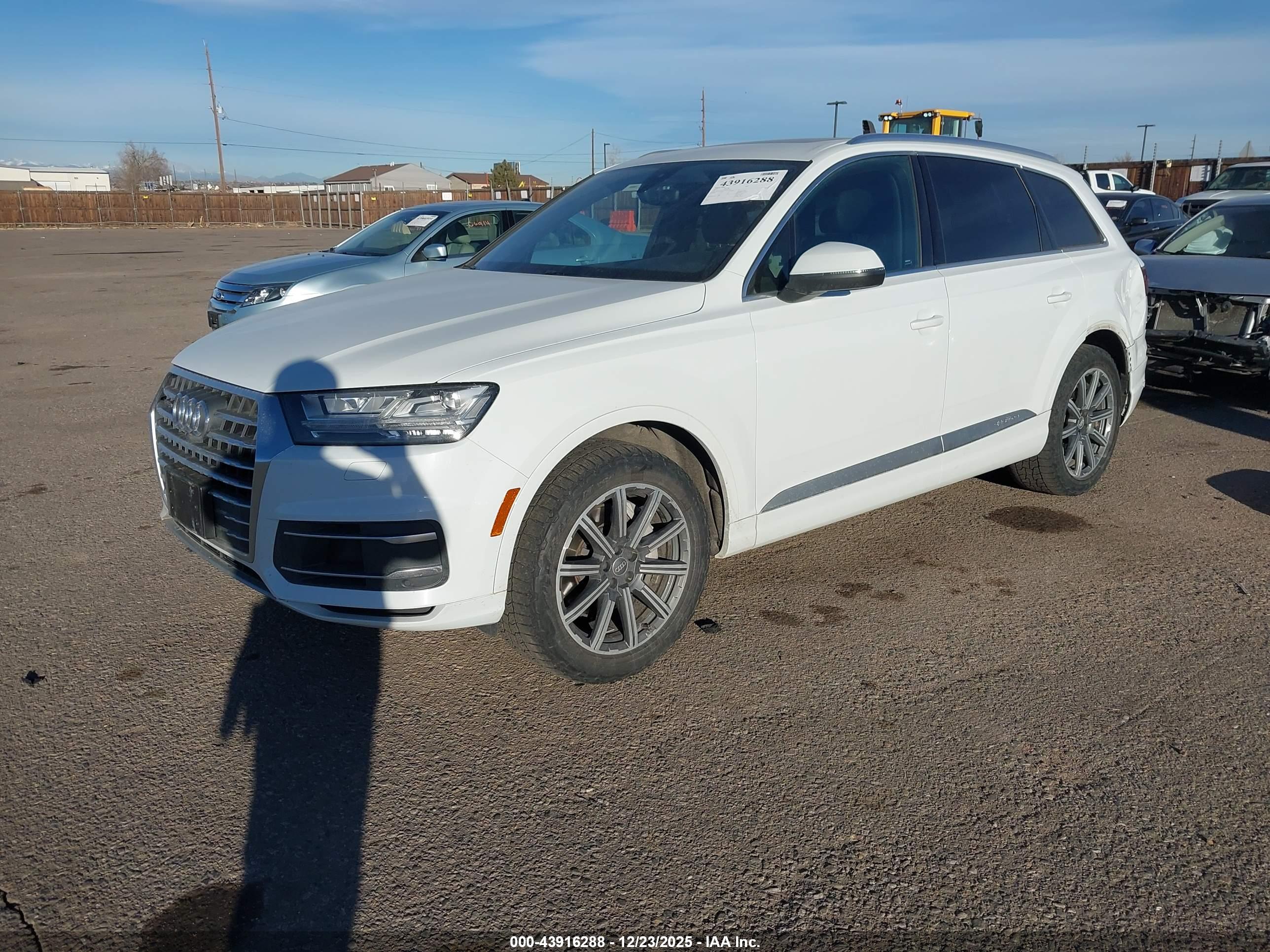 AUDI Q7 image 2