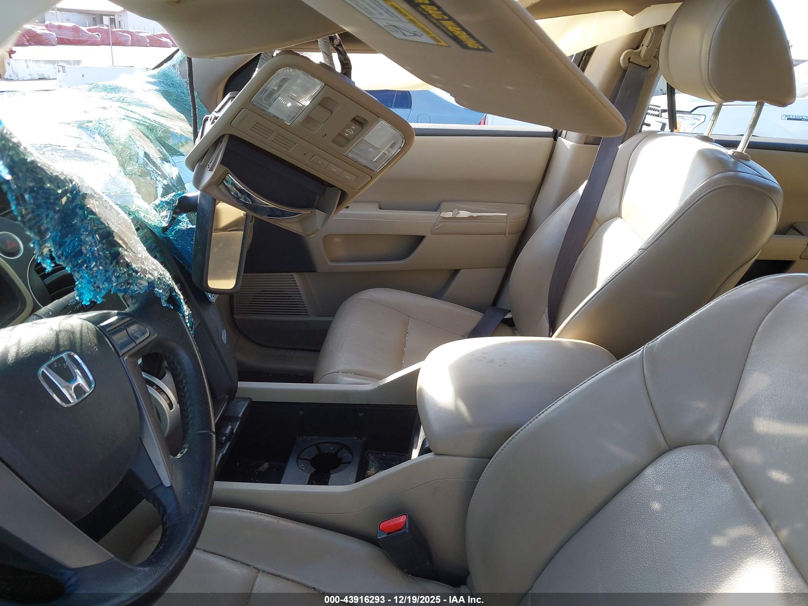 HONDA PILOT image 5