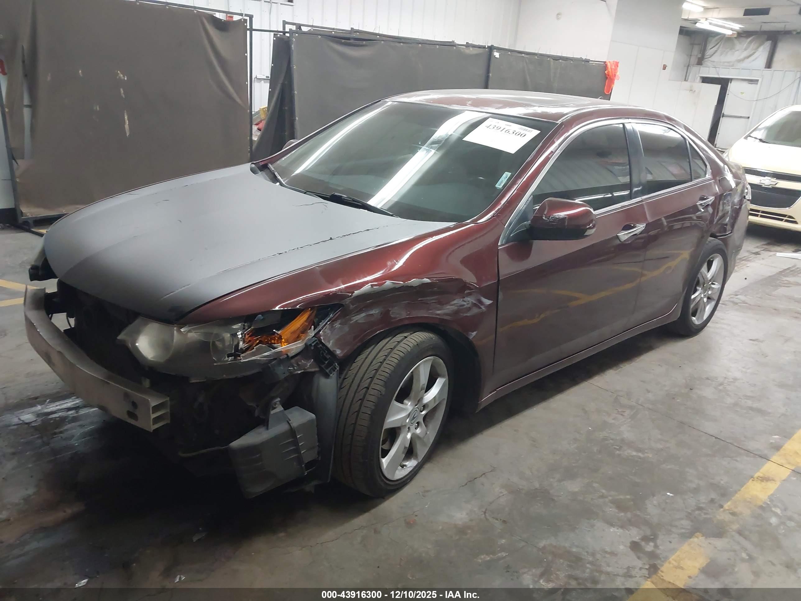 ACURA TSX image 2