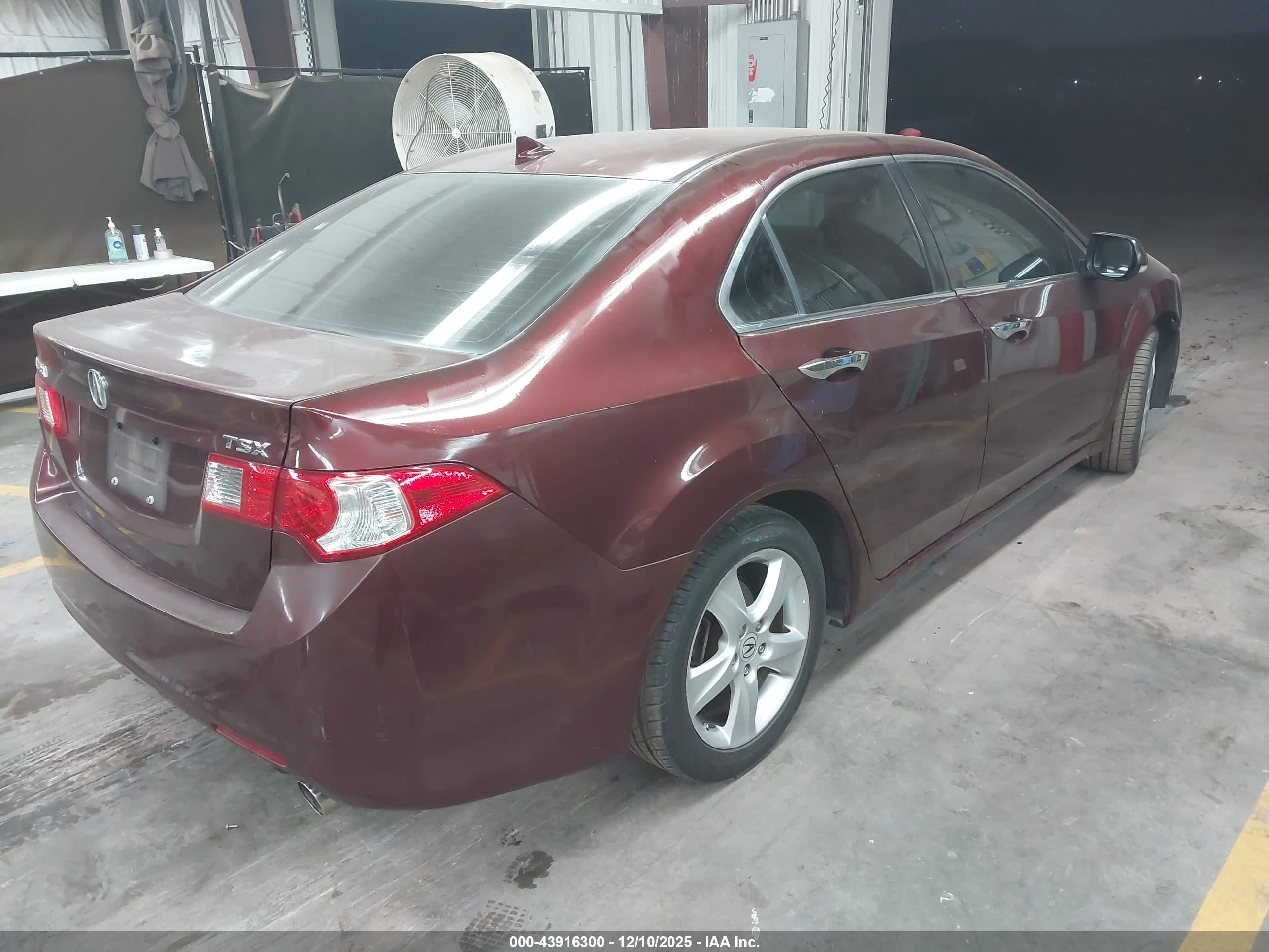 ACURA TSX image 4