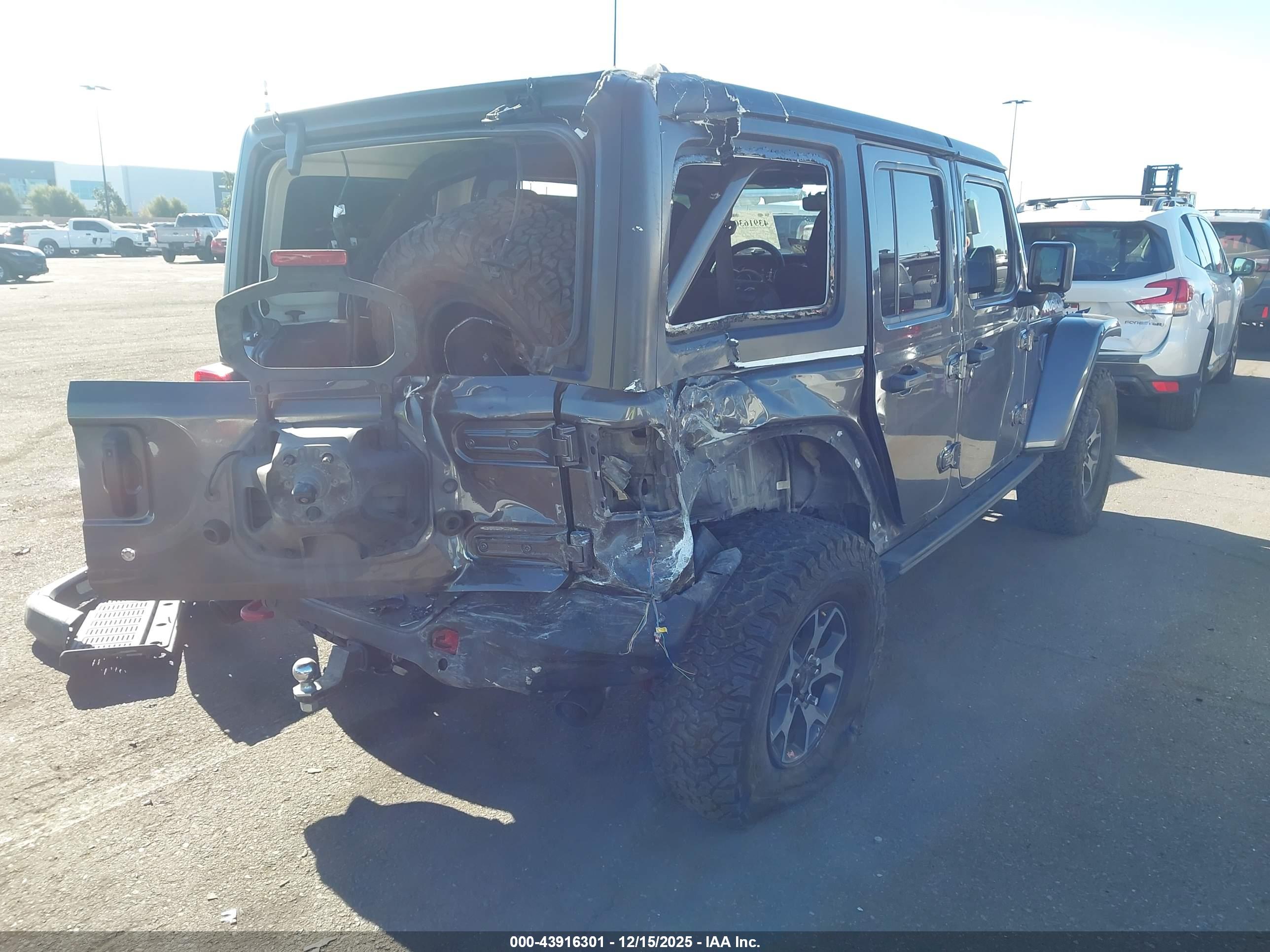 JEEP WRANGLER image 4