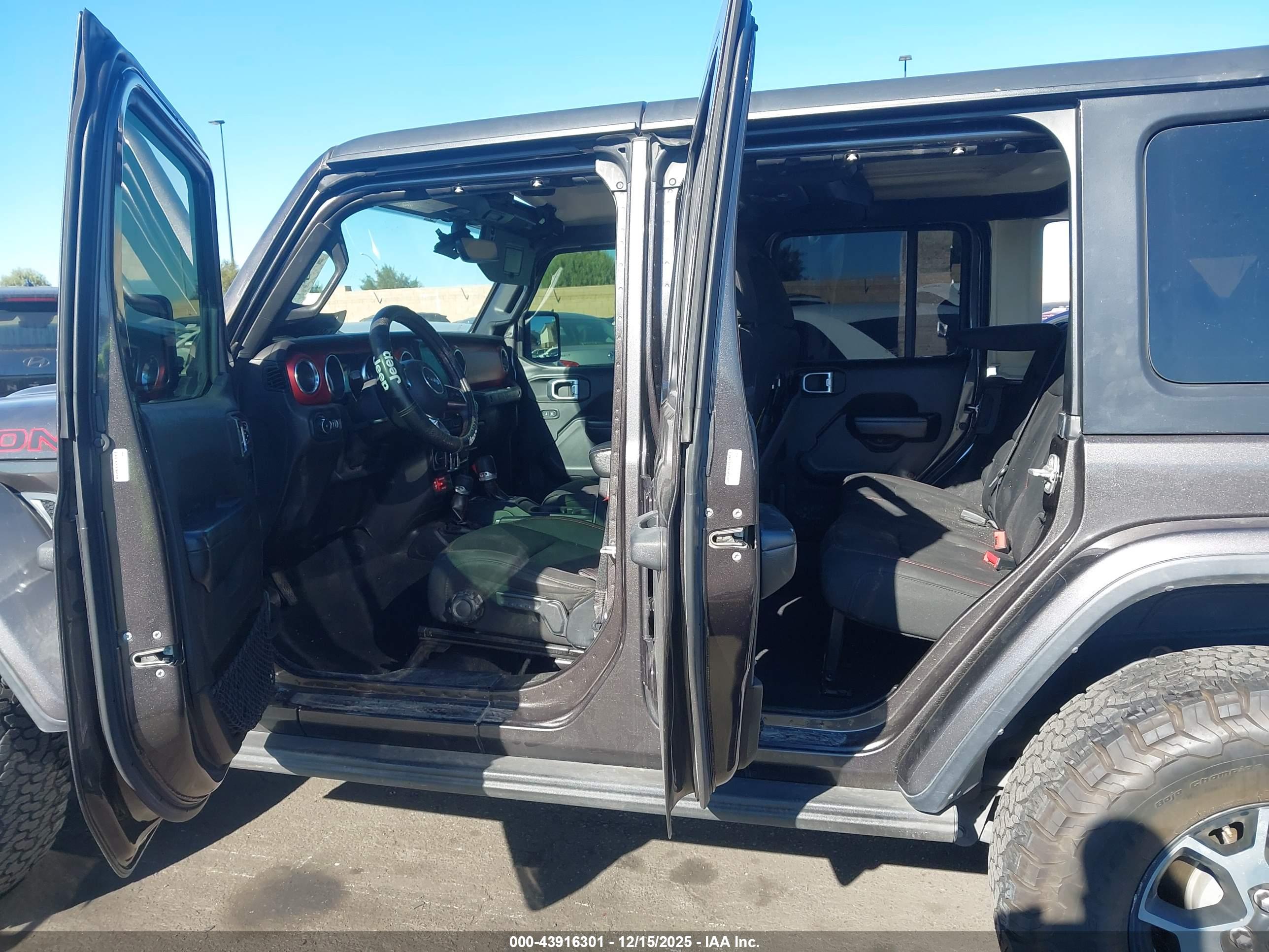 JEEP WRANGLER image 8