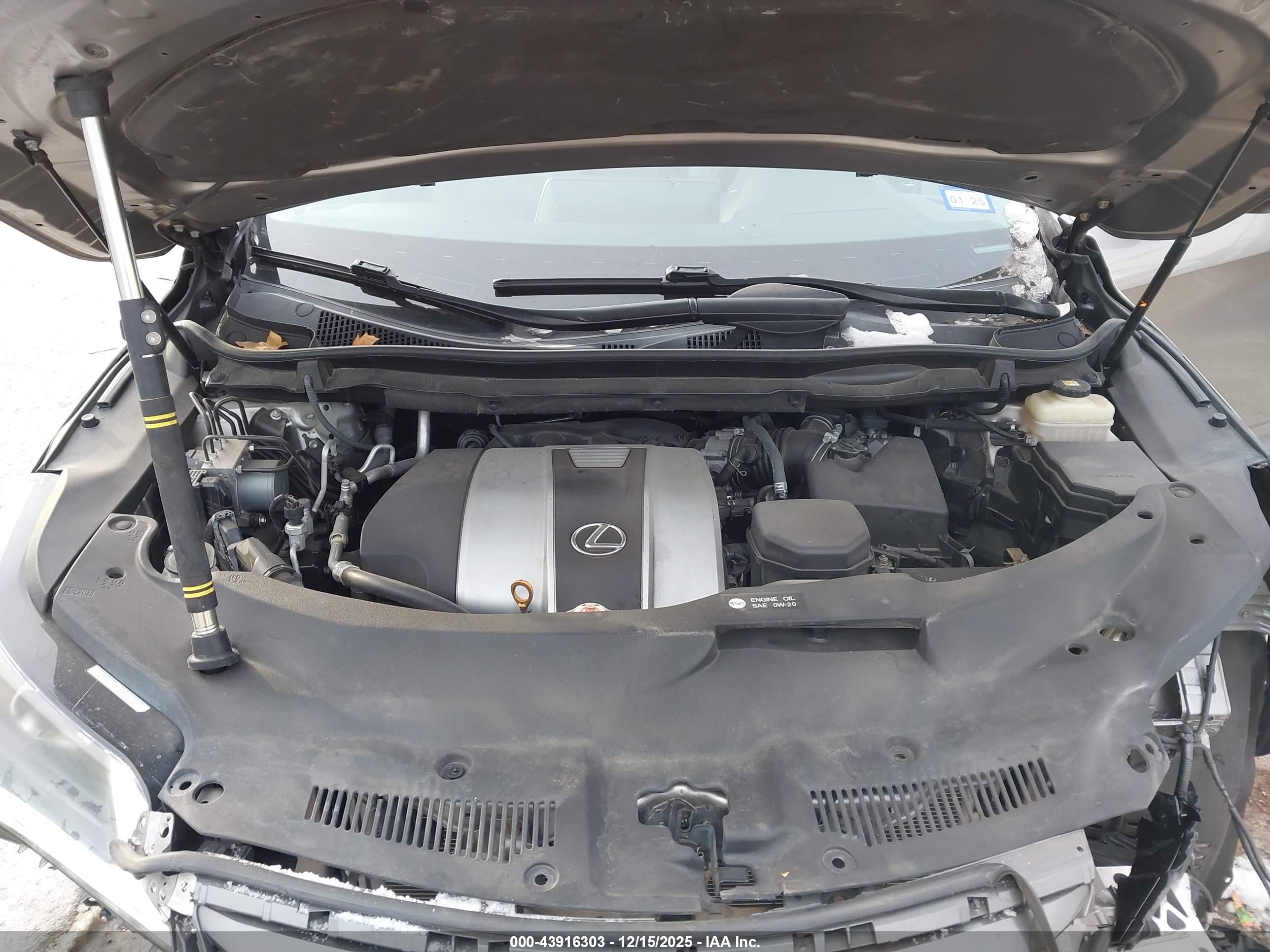 LEXUS RX image 10