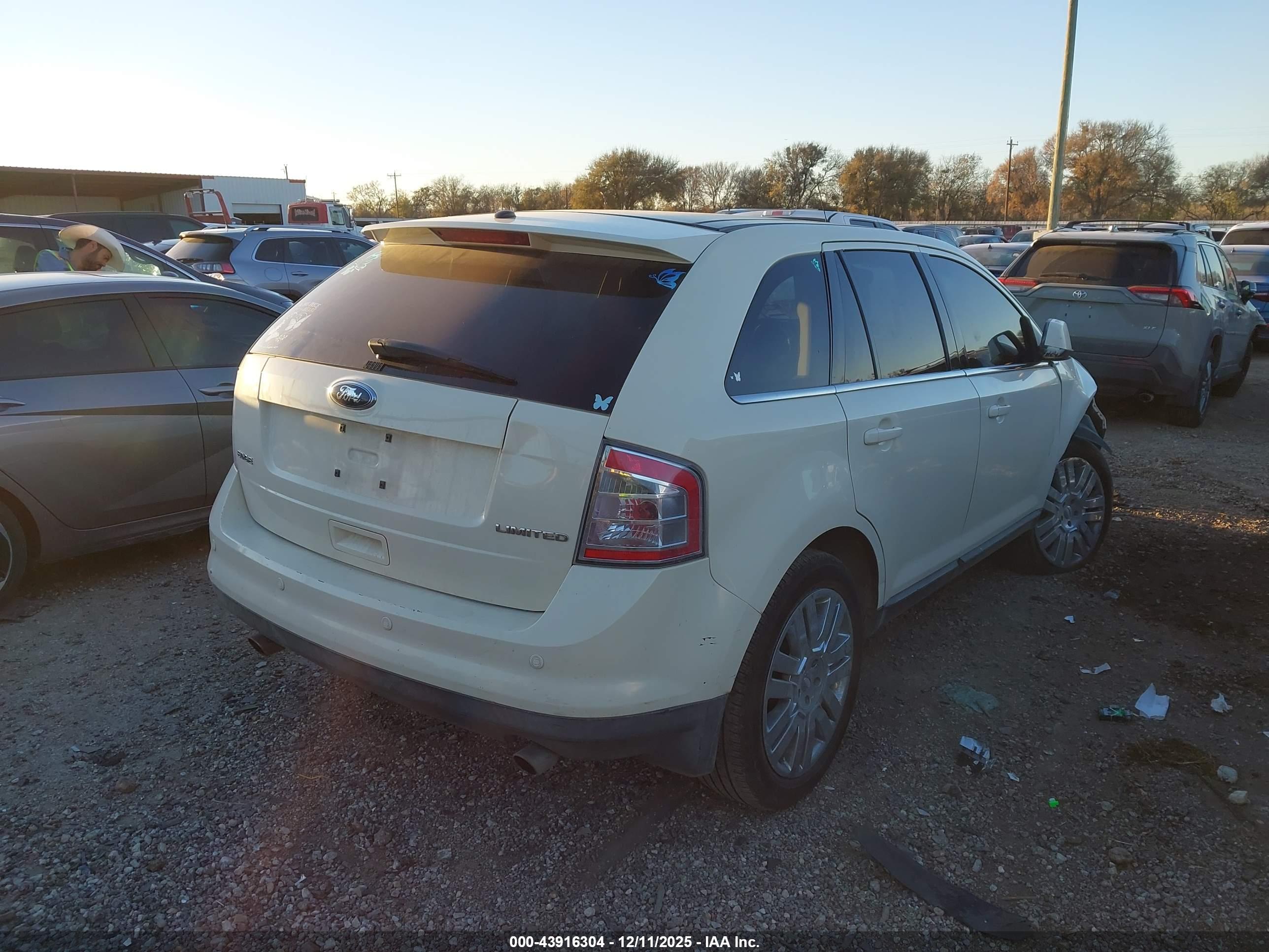 FORD EDGE image 4