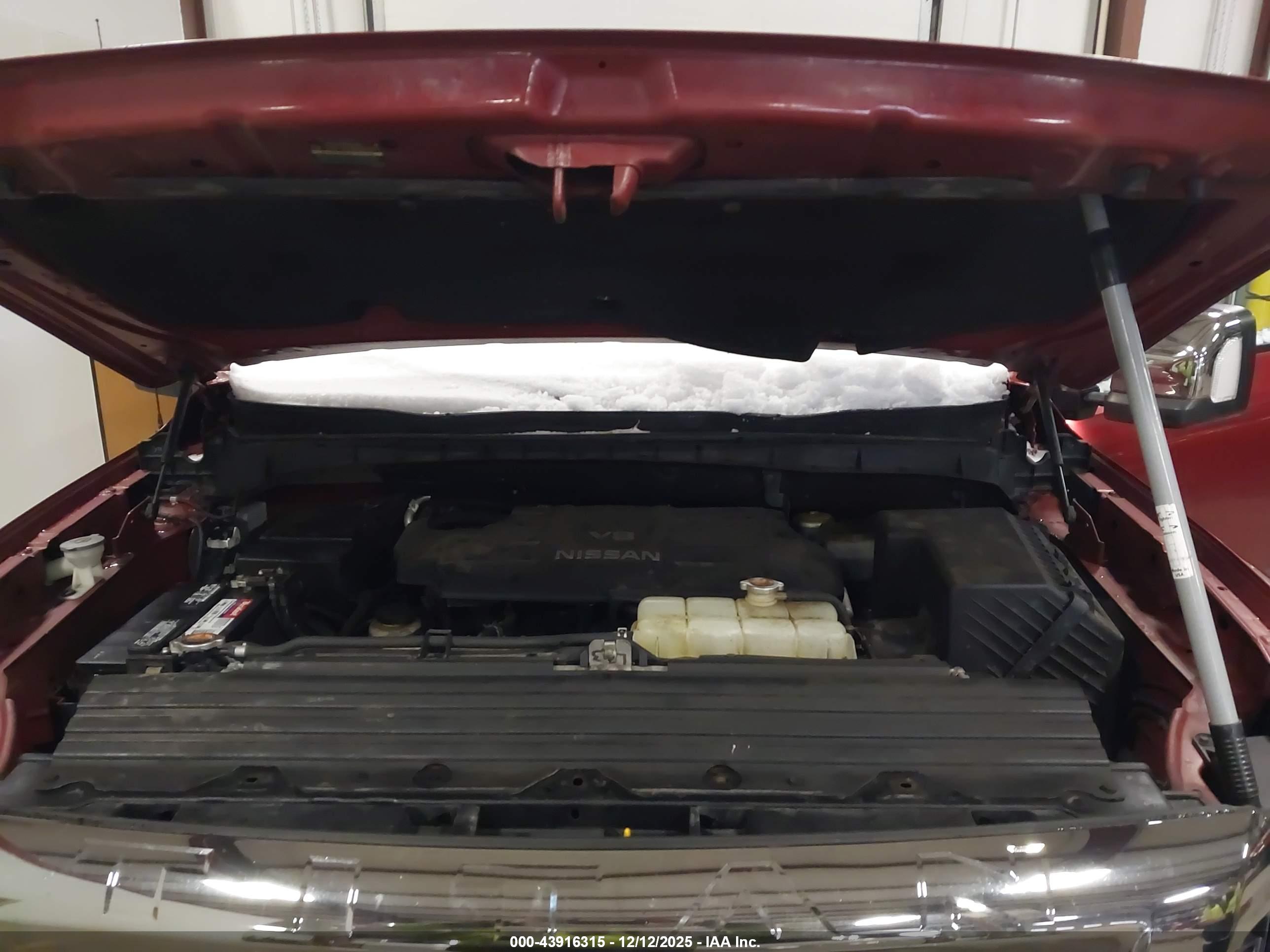 NISSAN TITAN image 10