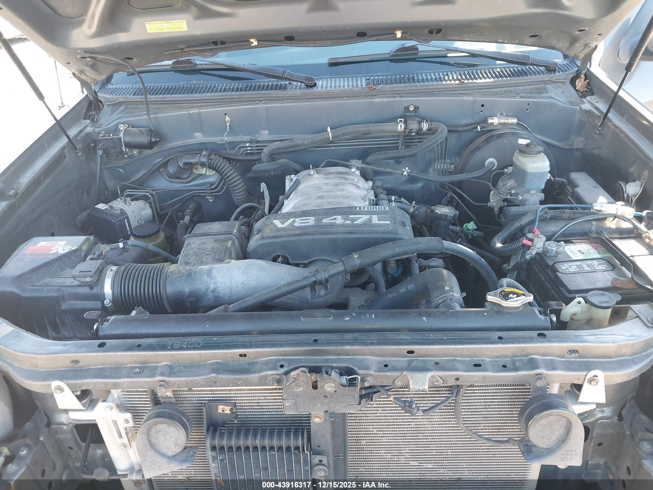 TOYOTA TUNDRA image 10