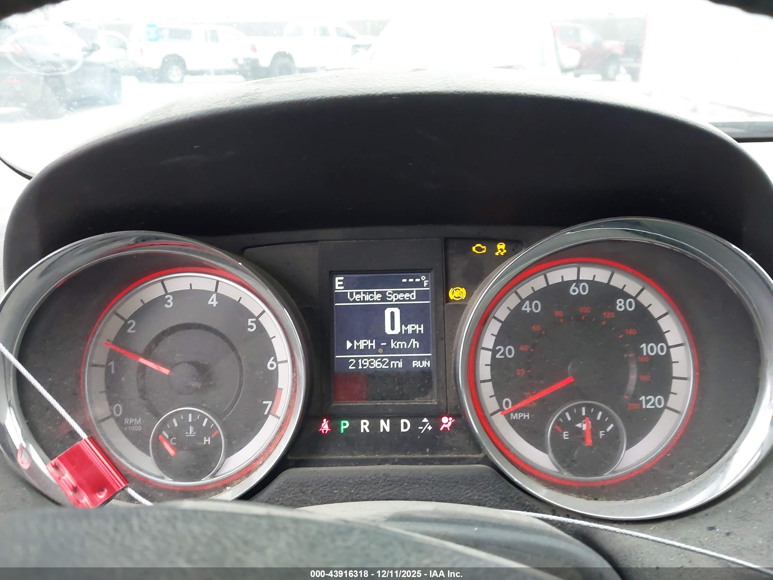 DODGE GRAND image 7