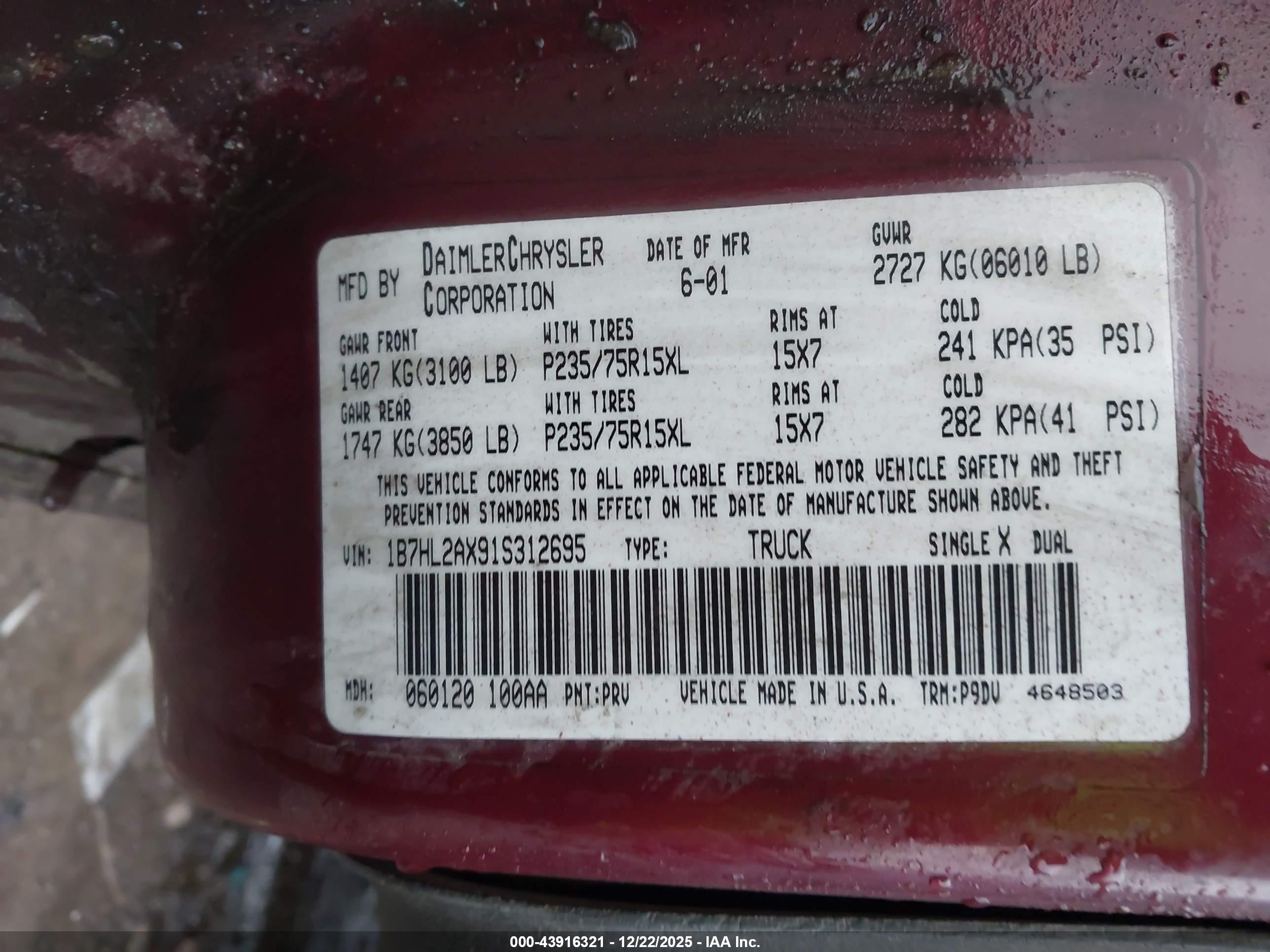 DODGE DAKOTA image 9