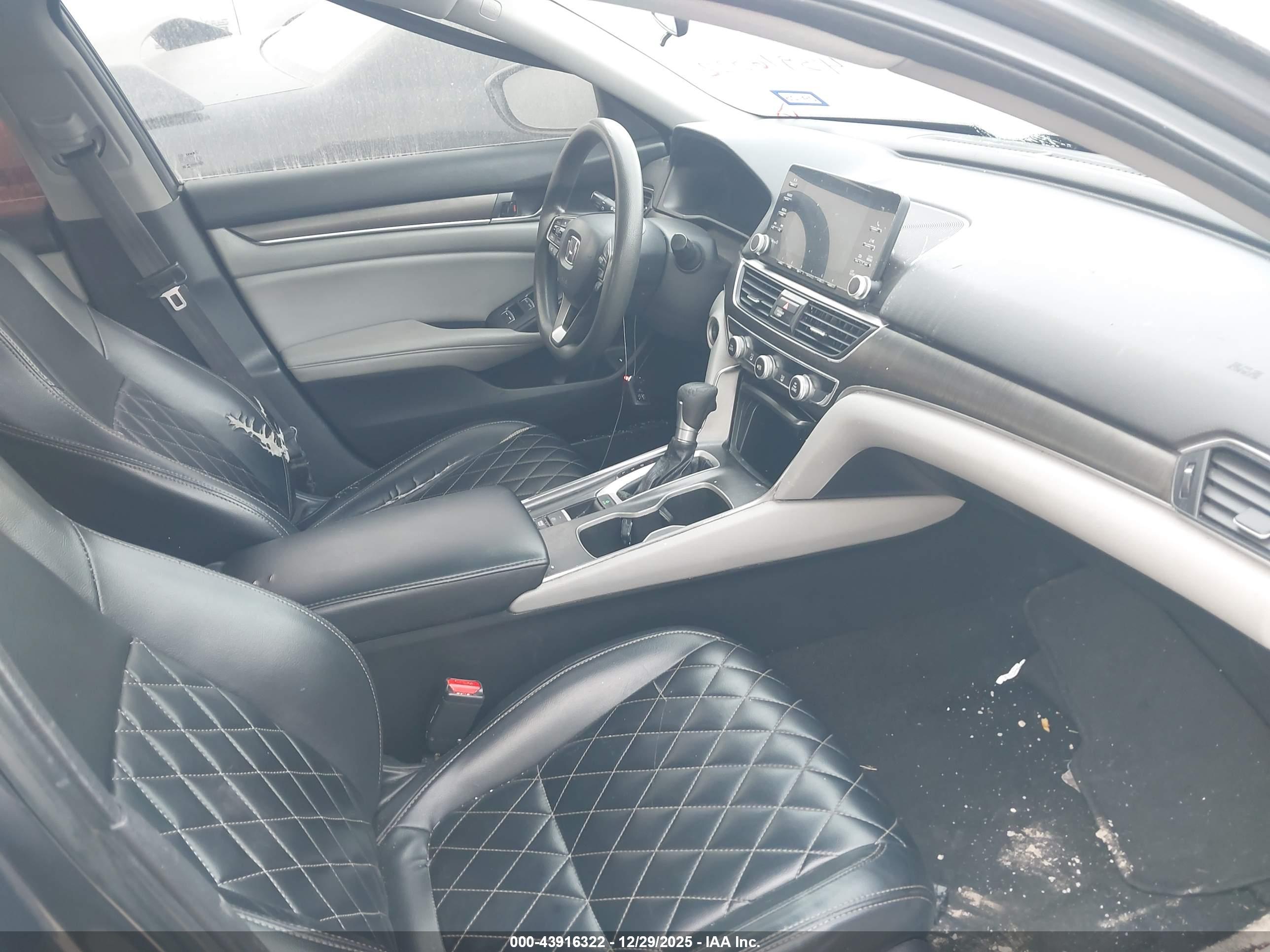 HONDA ACCORD image 5