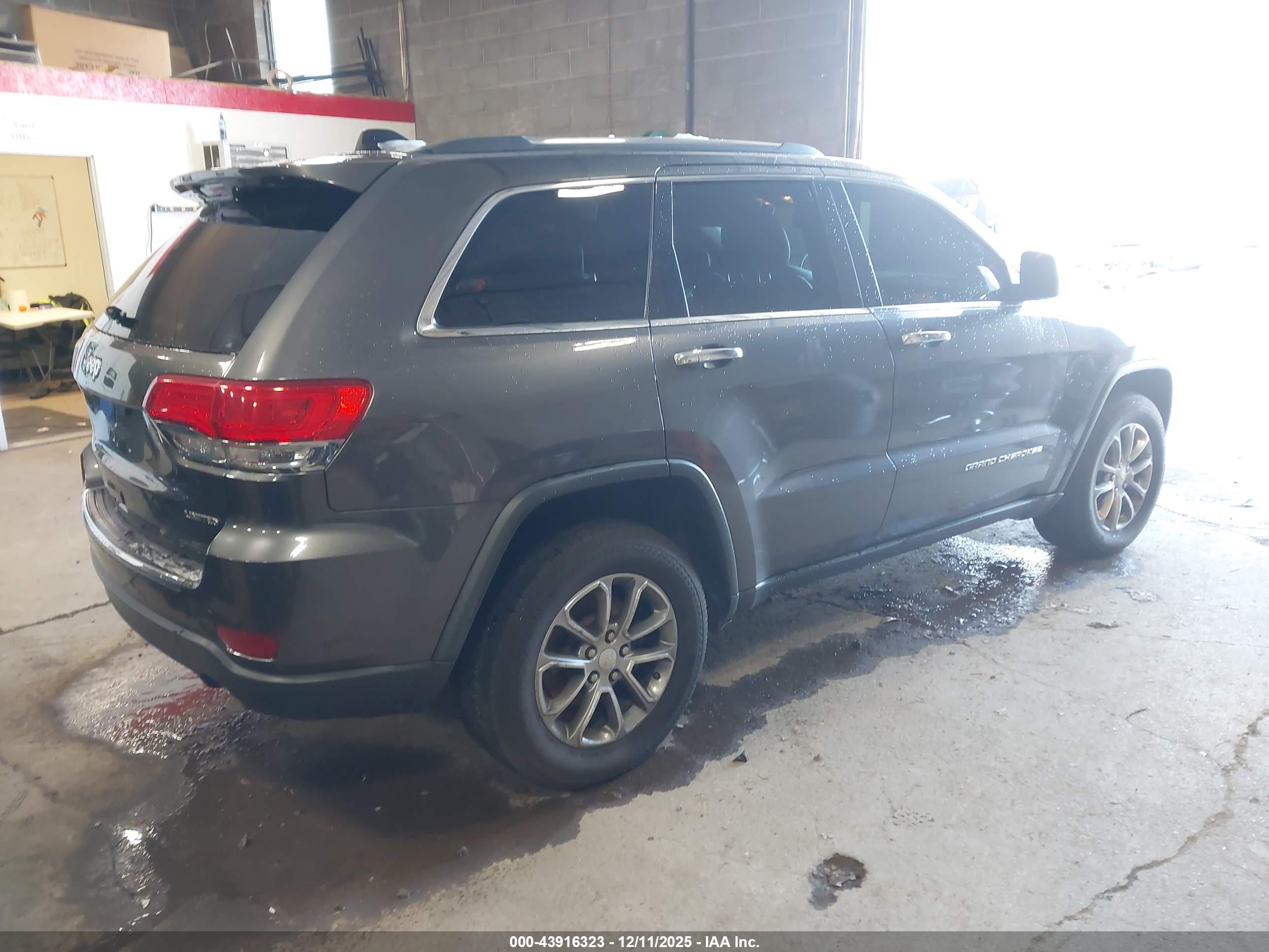 JEEP GRAND image 4