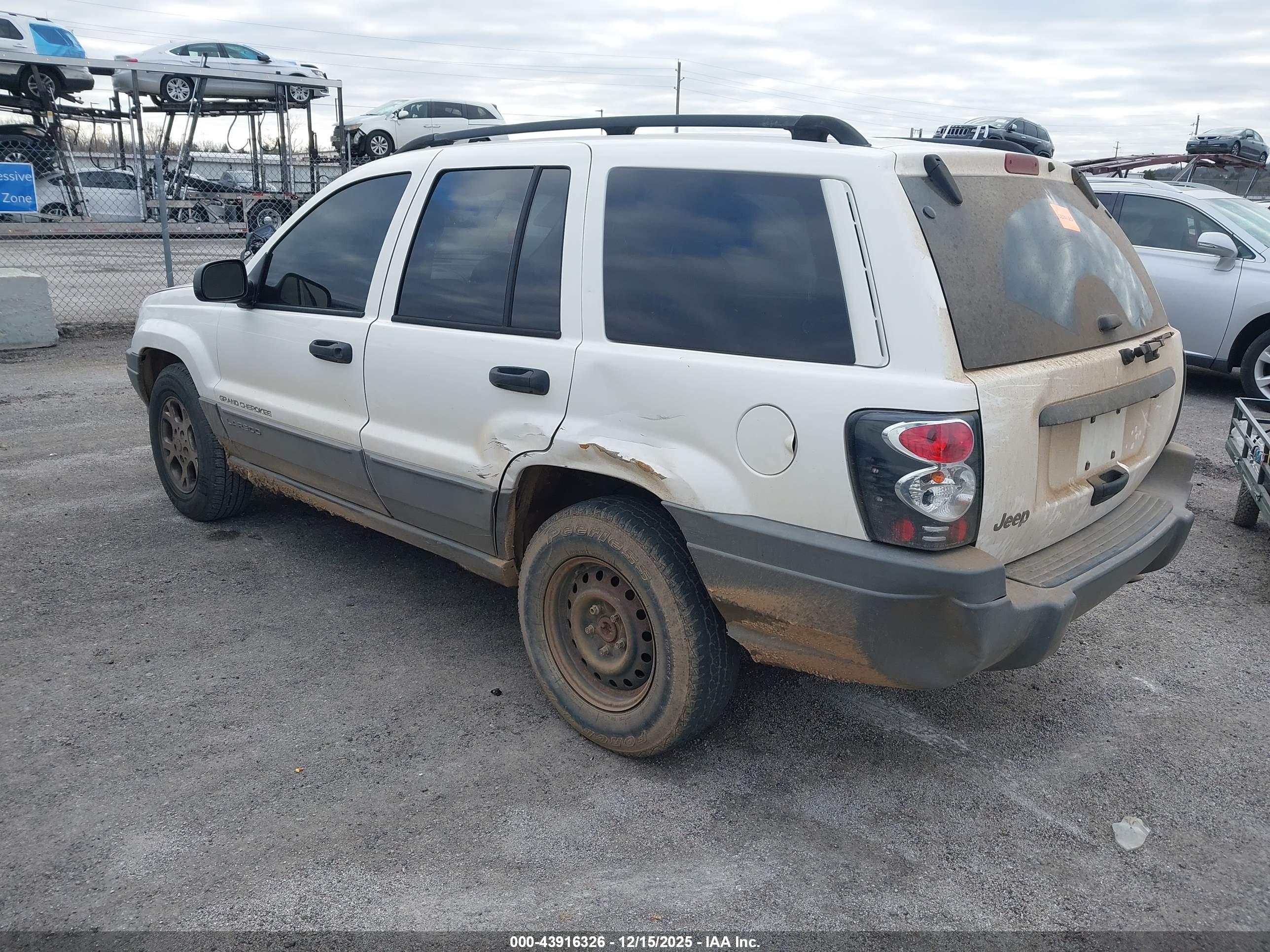 JEEP GRAND image 3
