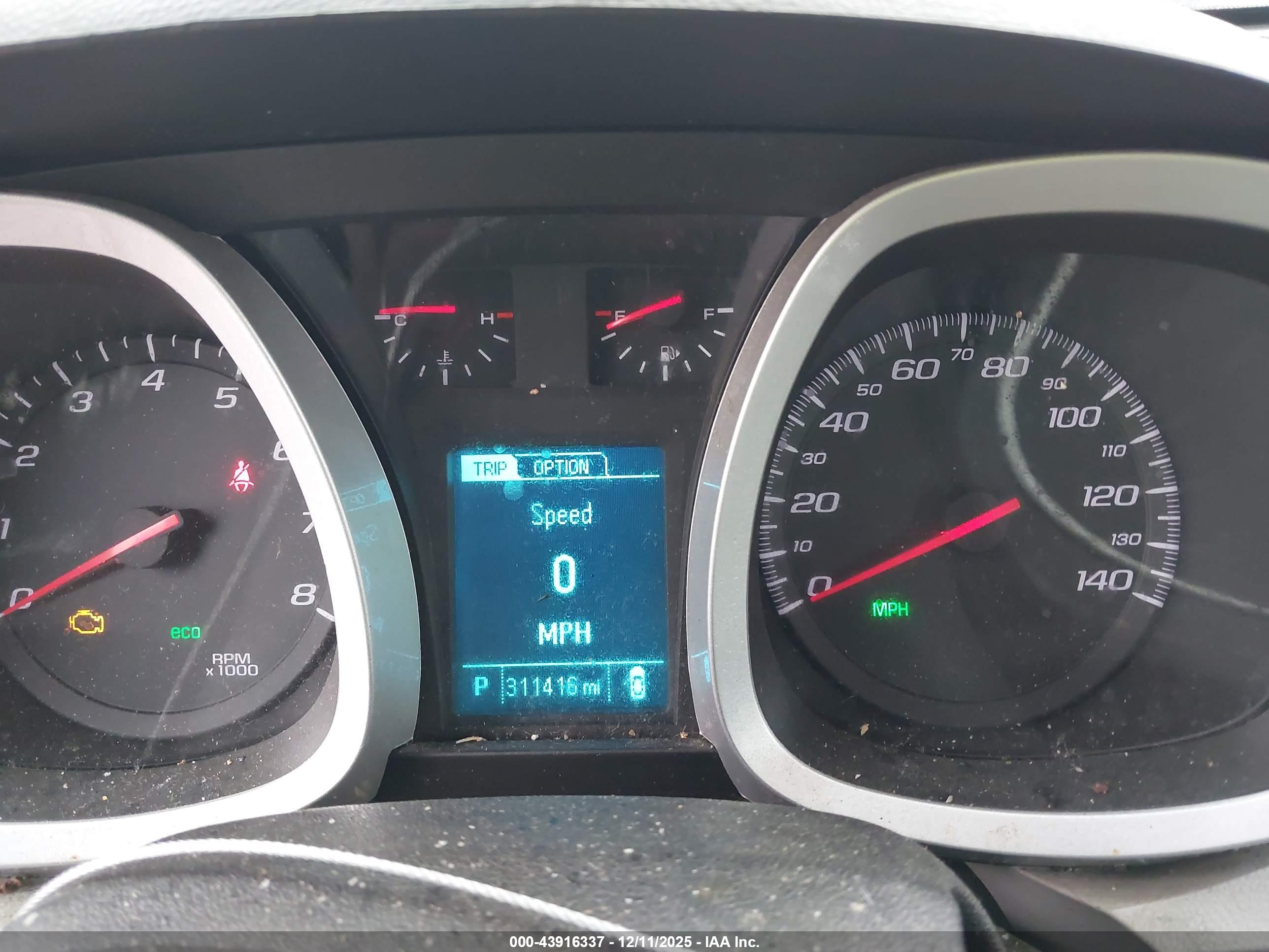 CHEVROLET EQUINOX image 7