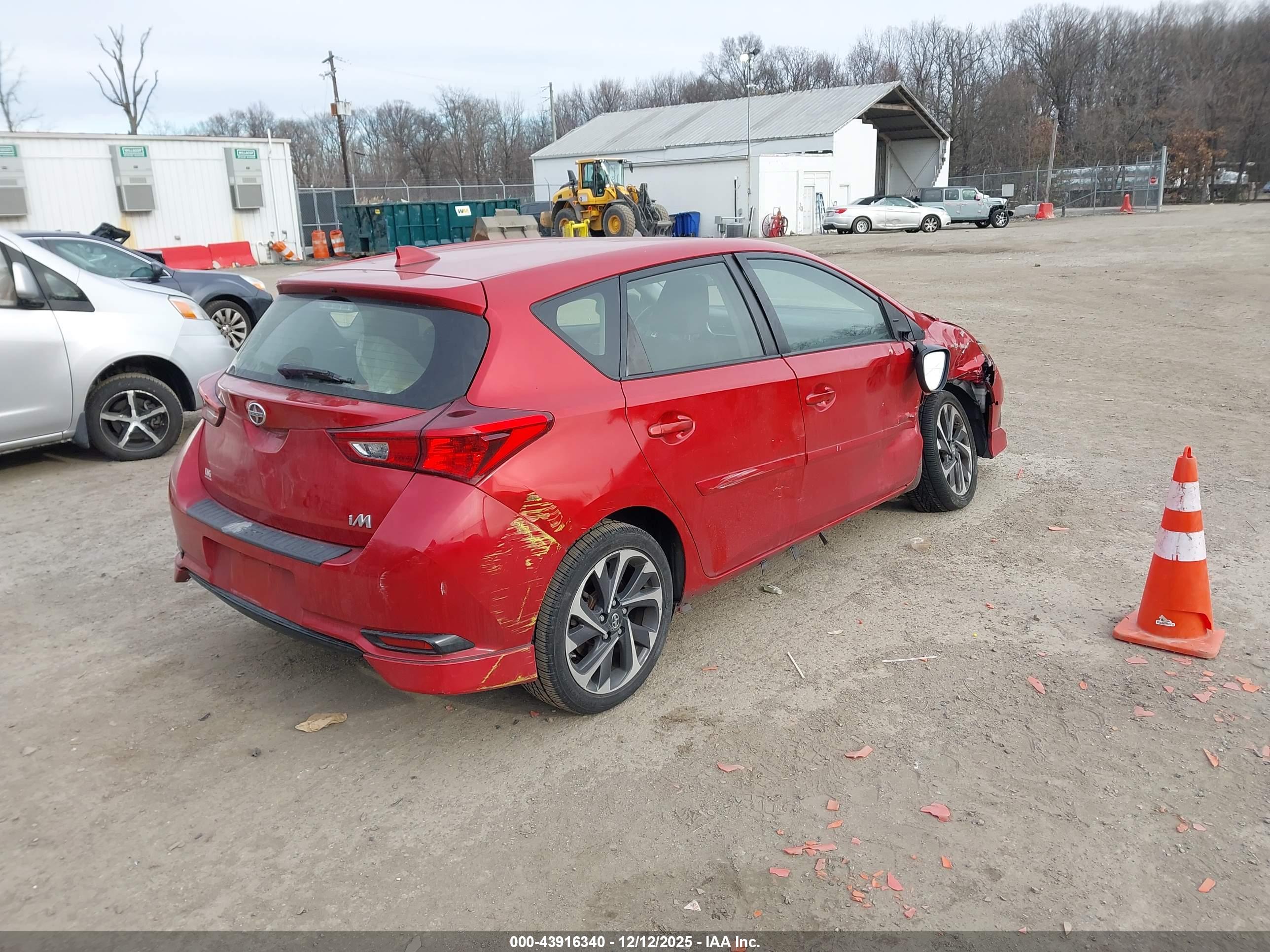 SCION IM image 4