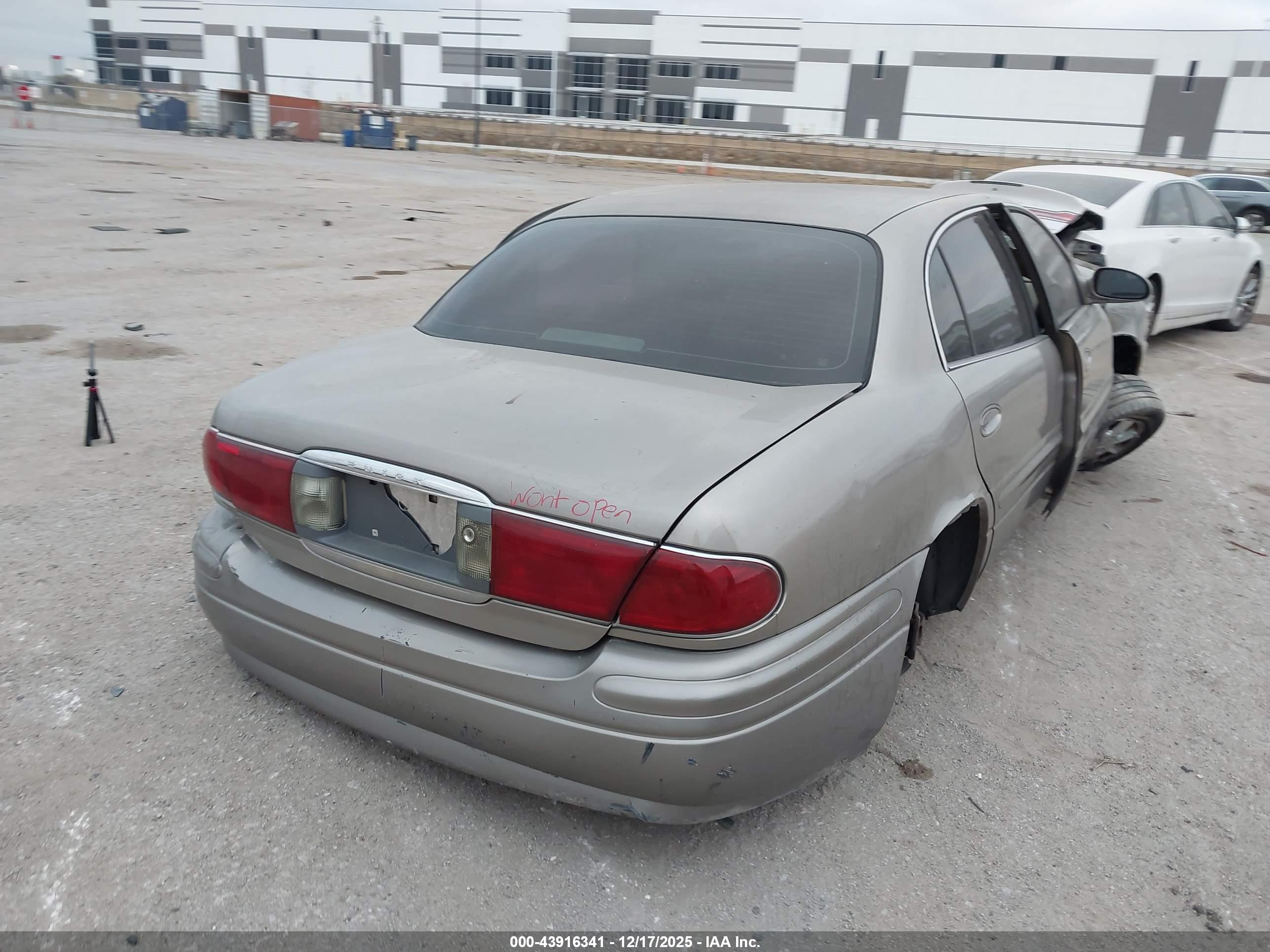 BUICK LESABRE image 4