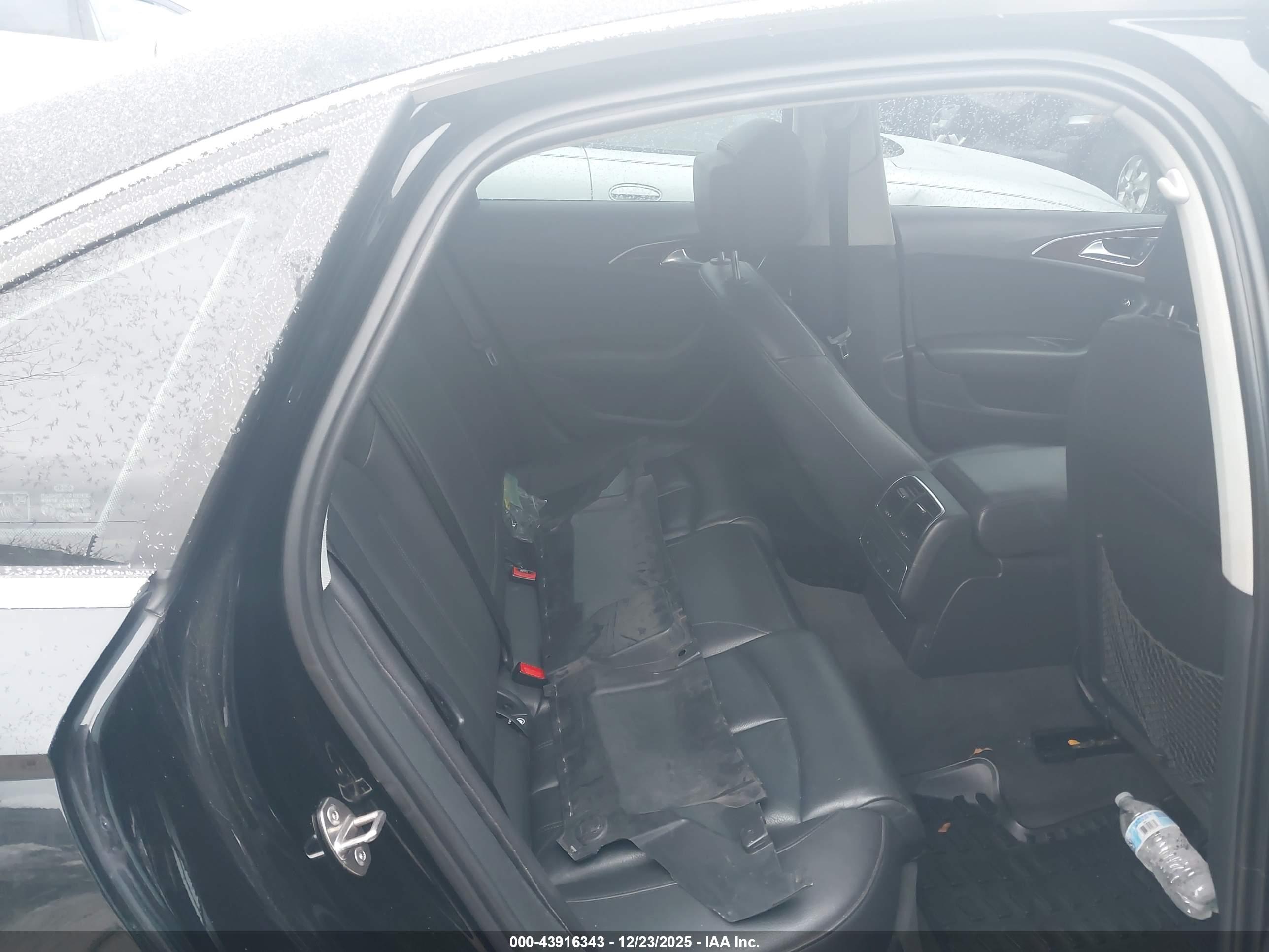 AUDI A6 image 8