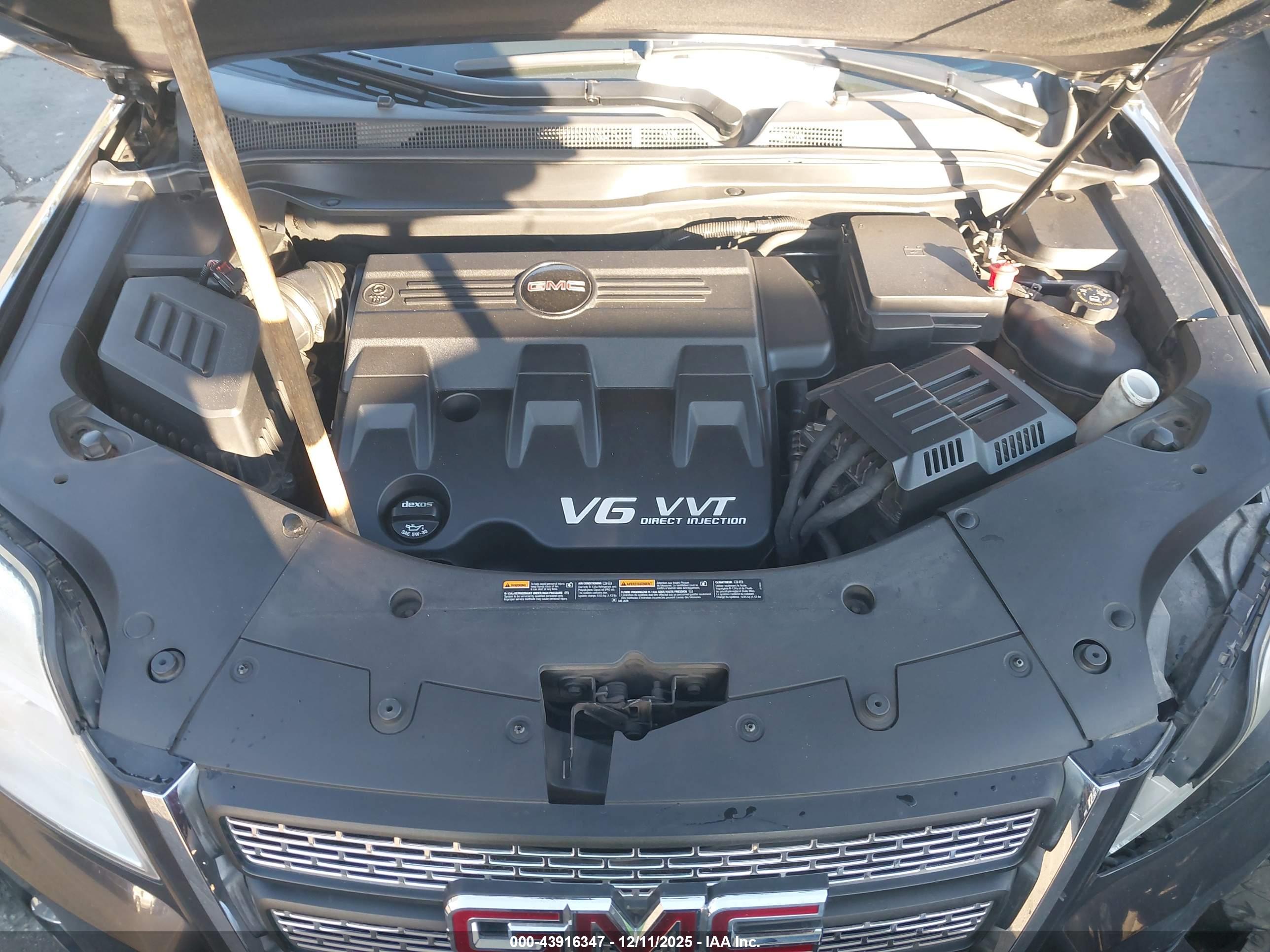 GMC TERRAIN image 10
