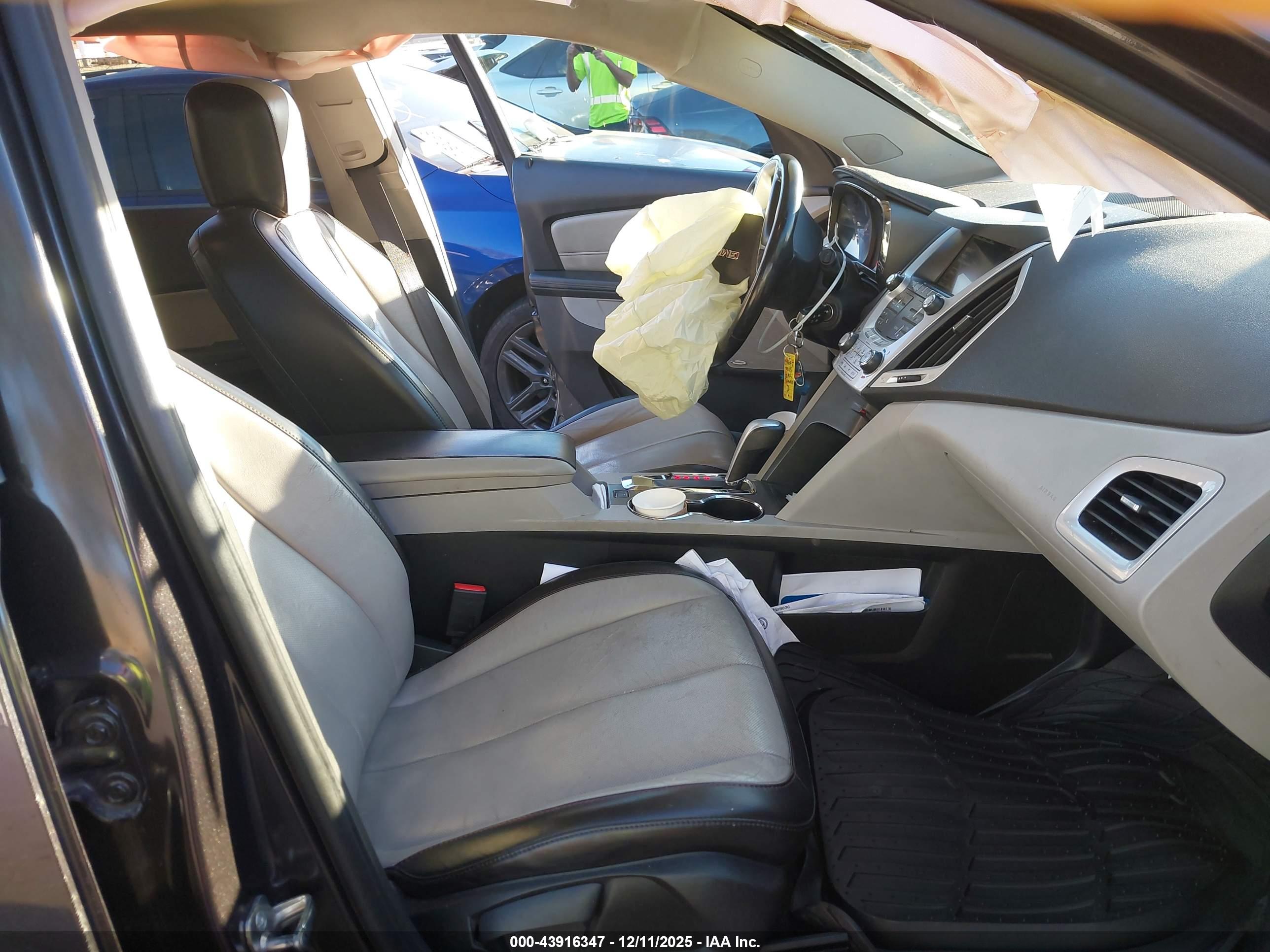 GMC TERRAIN image 5