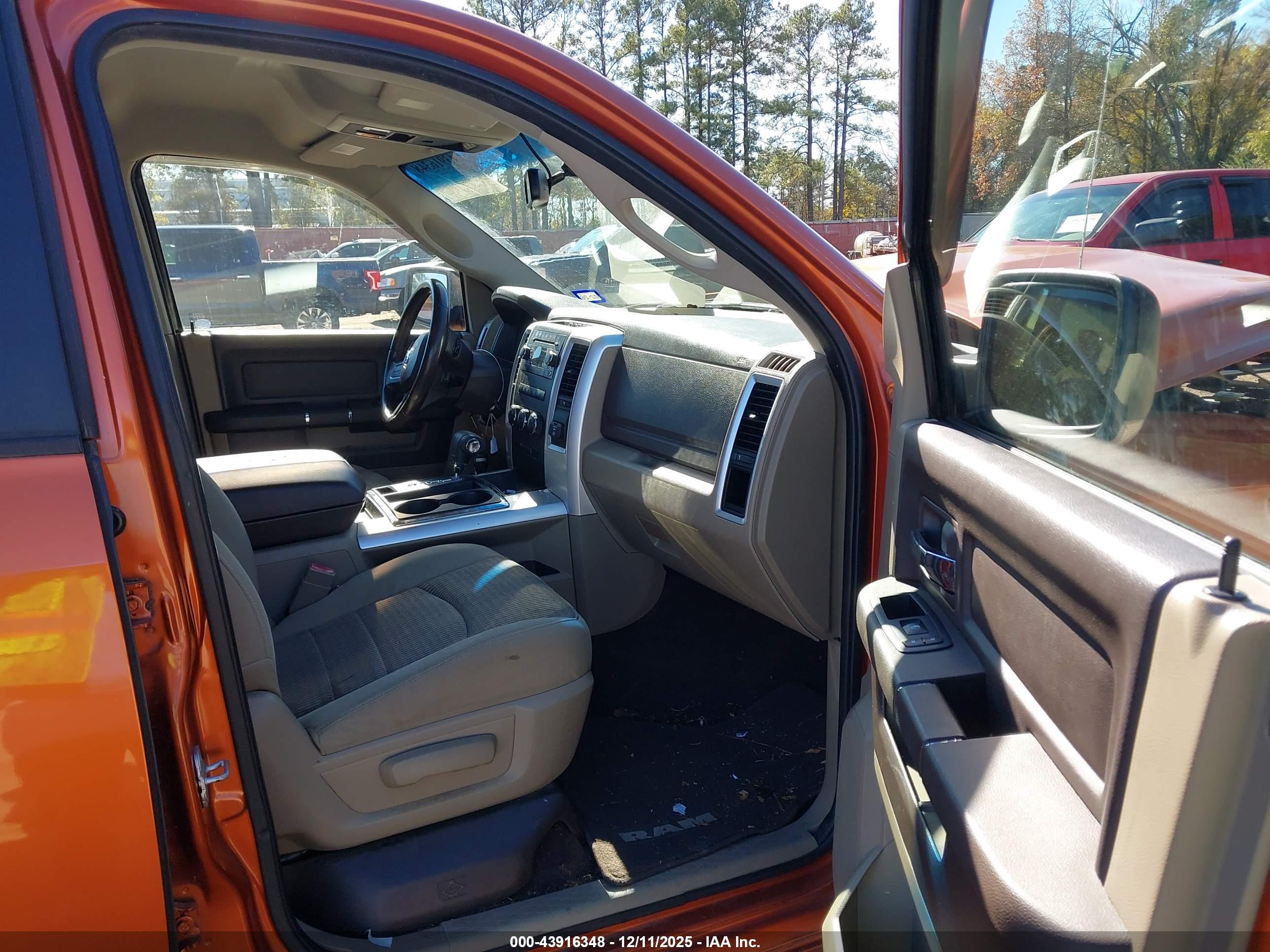 DODGE RAM image 5