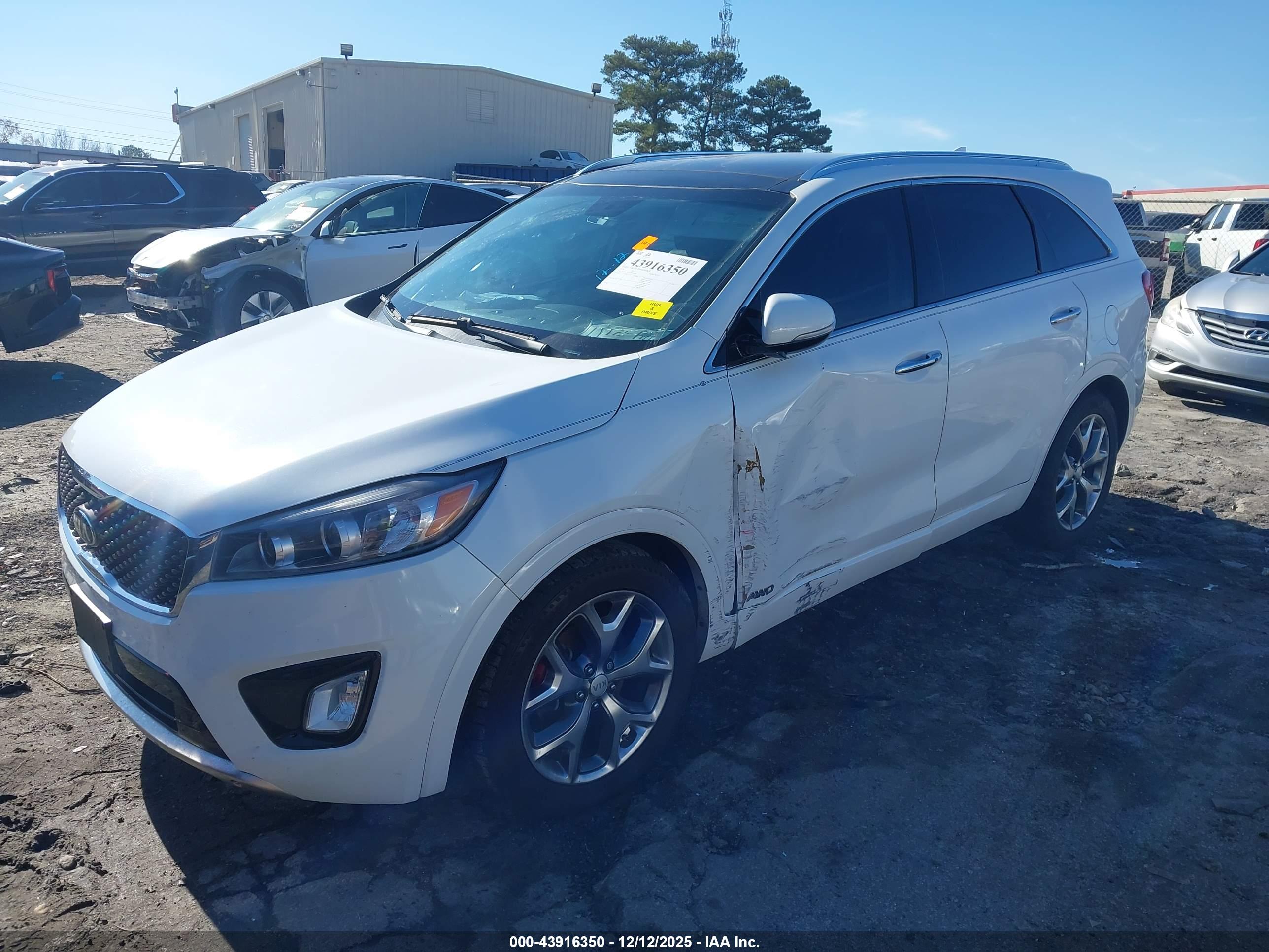 KIA SORENTO image 6