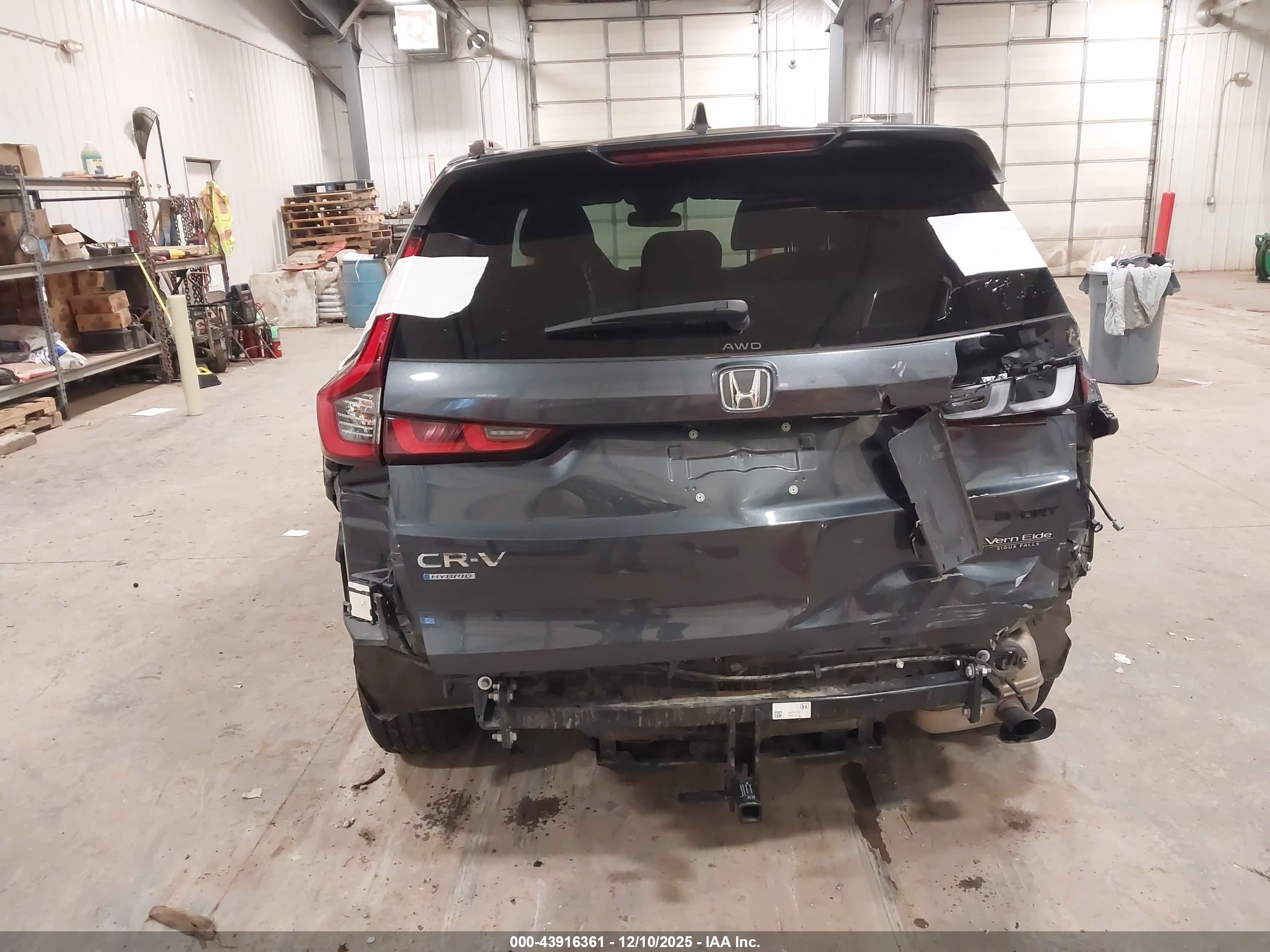 HONDA CR-V image 6