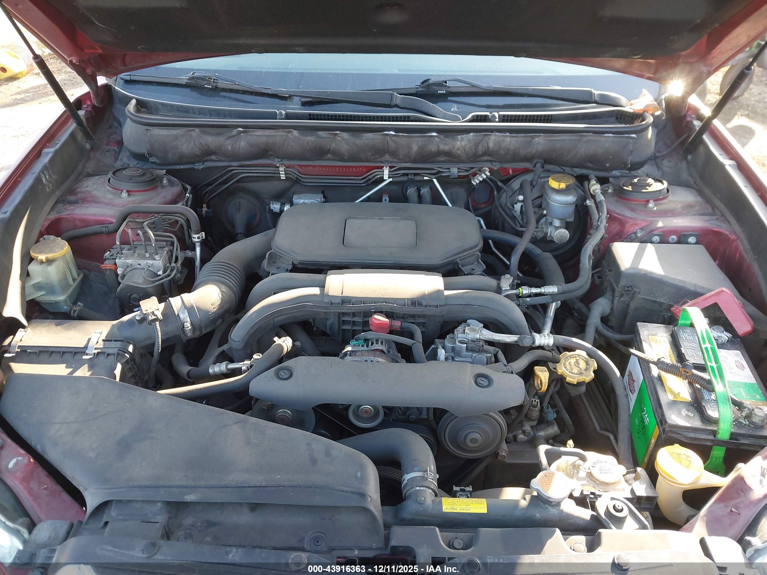 SUBARU OUTBACK image 10