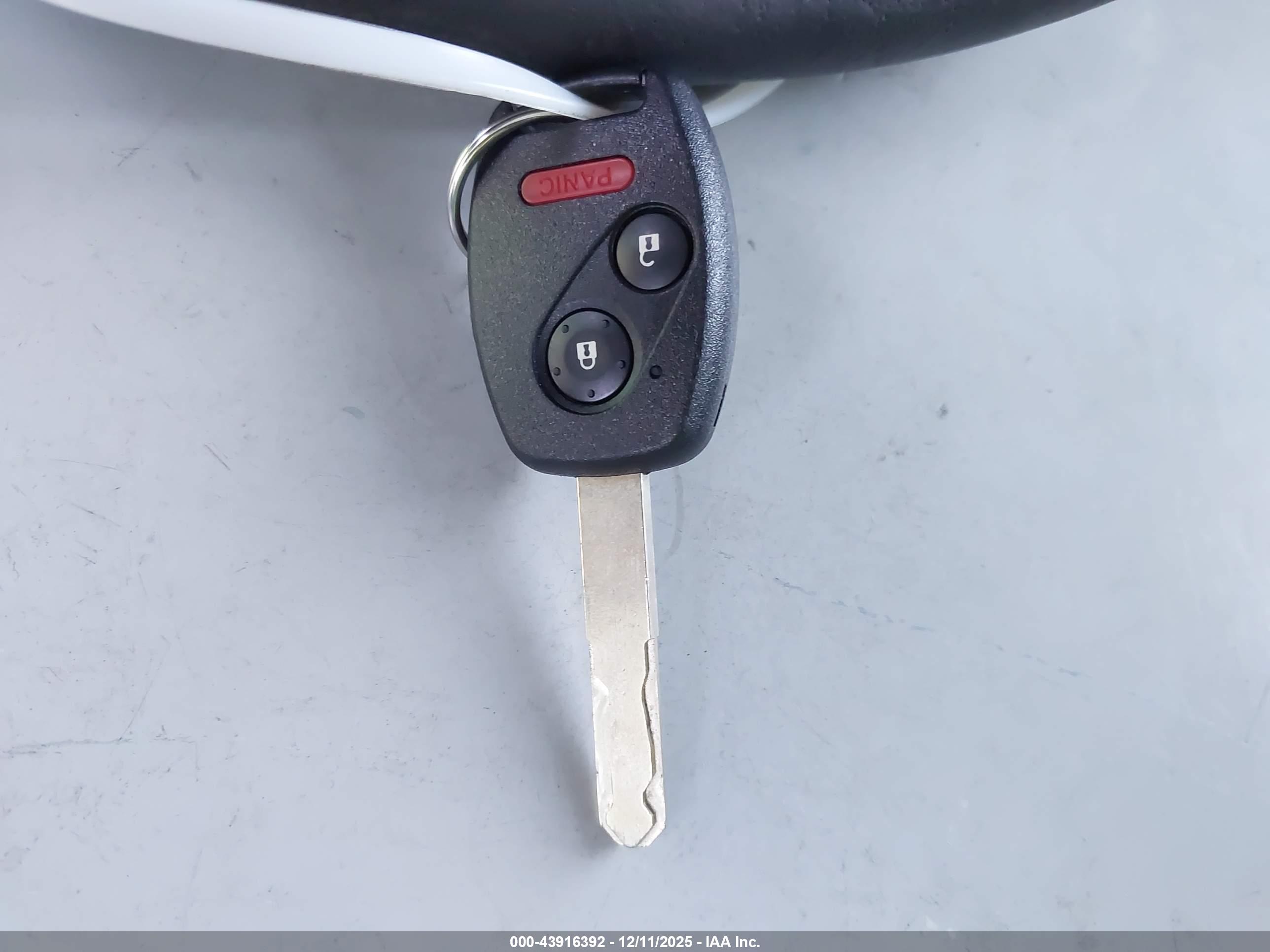 HONDA INSIGHT image 11