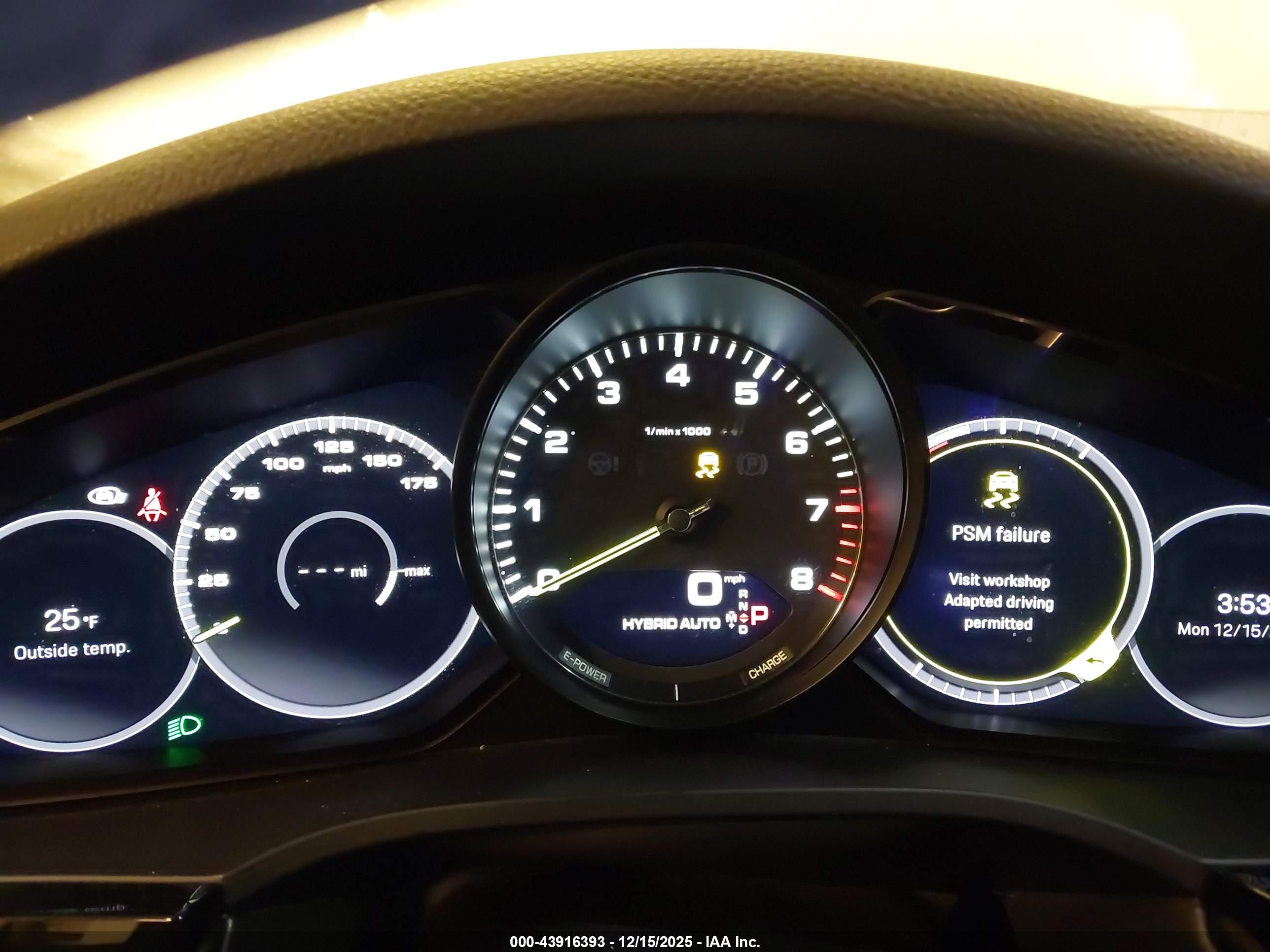 PORSCHE CAYENNE image 7