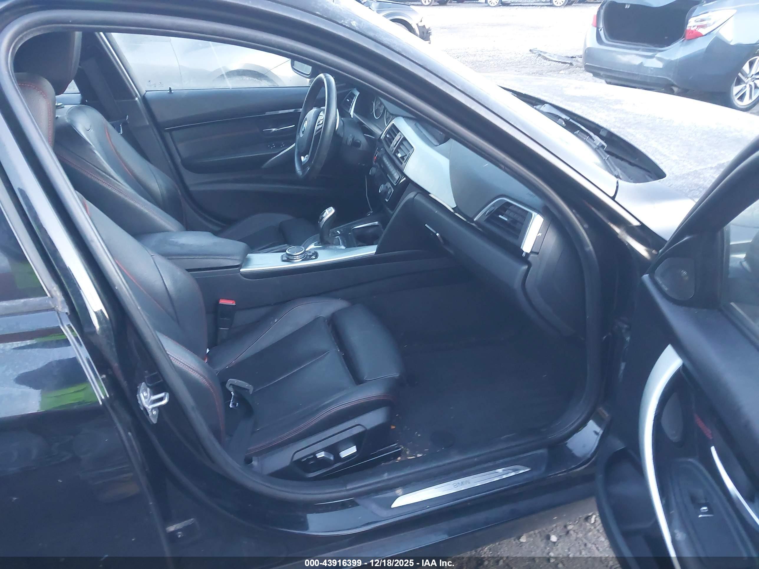 BMW 328I image 5