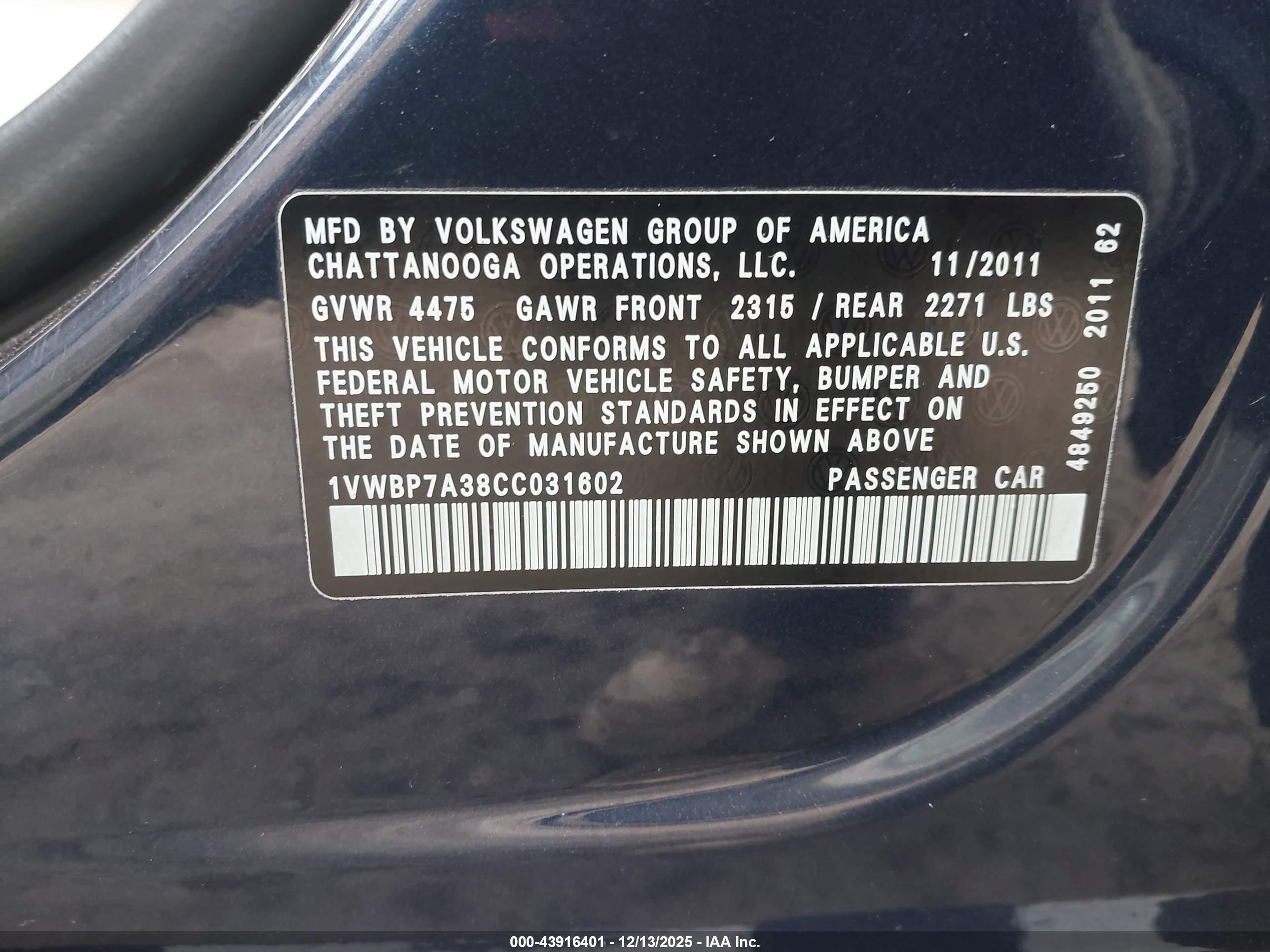 VOLKSWAGEN PASSAT image 9