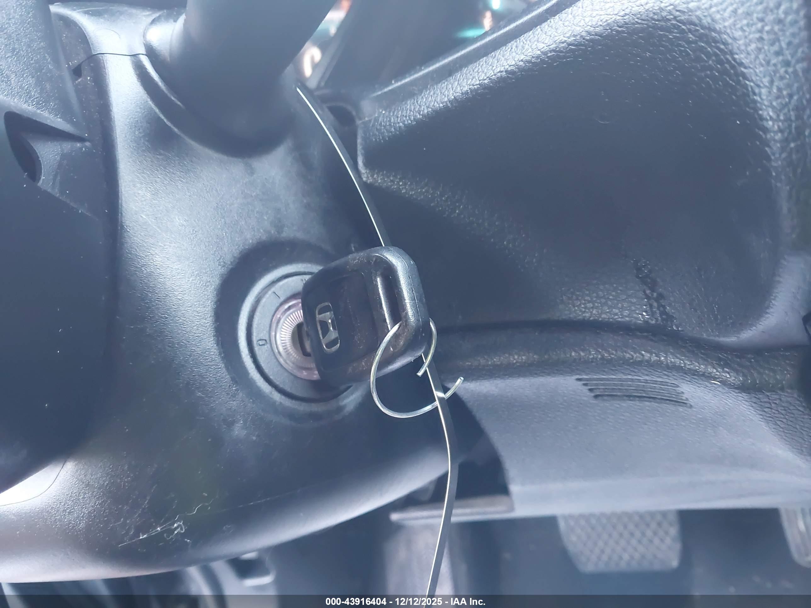 HONDA CIVIC image 11