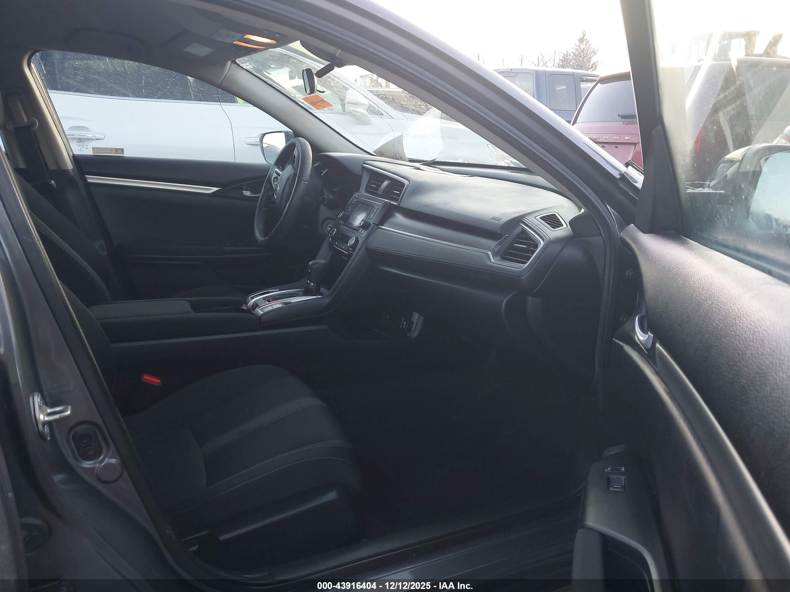 HONDA CIVIC image 5