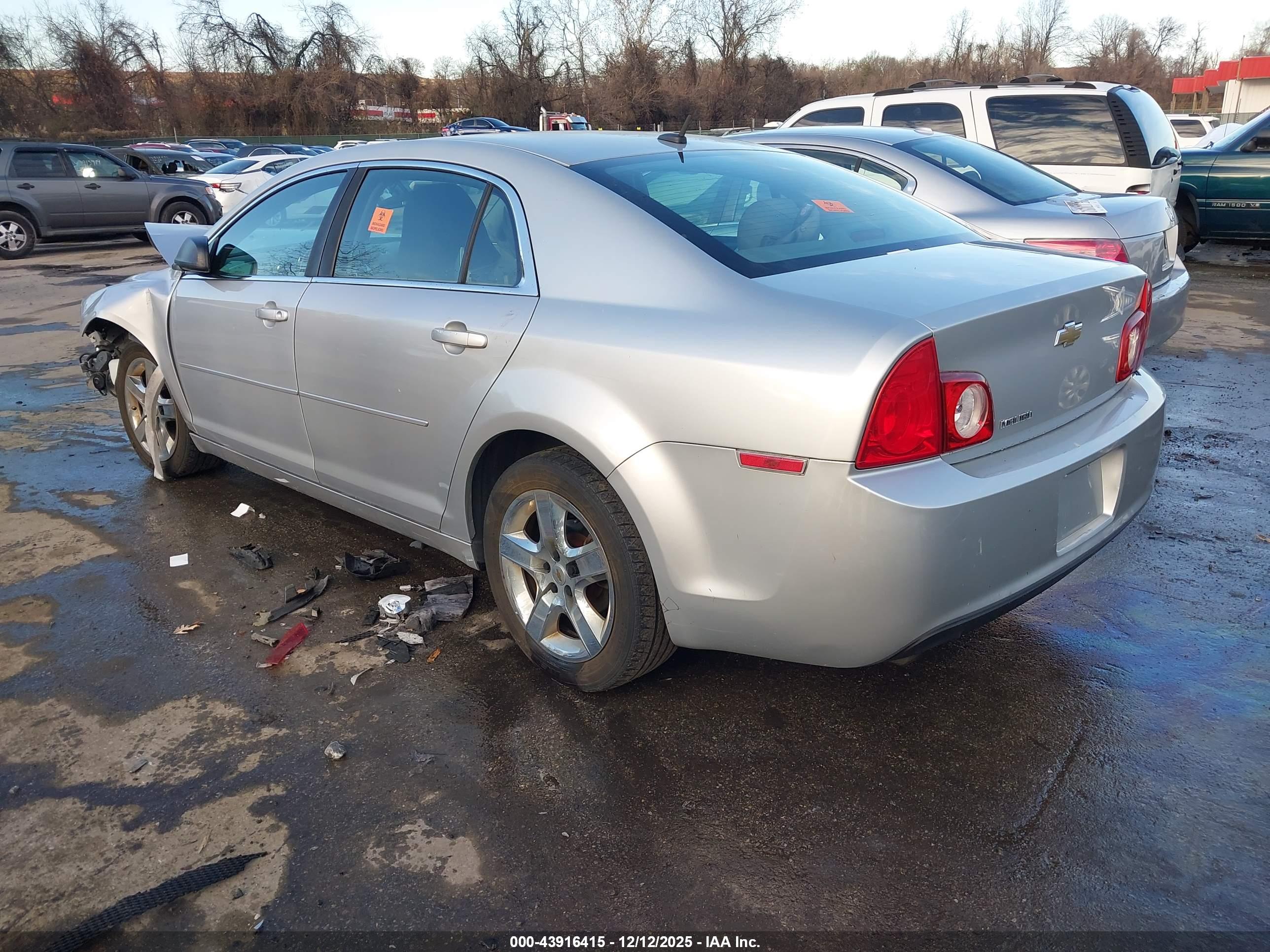 CHEVROLET MALIBU image 3