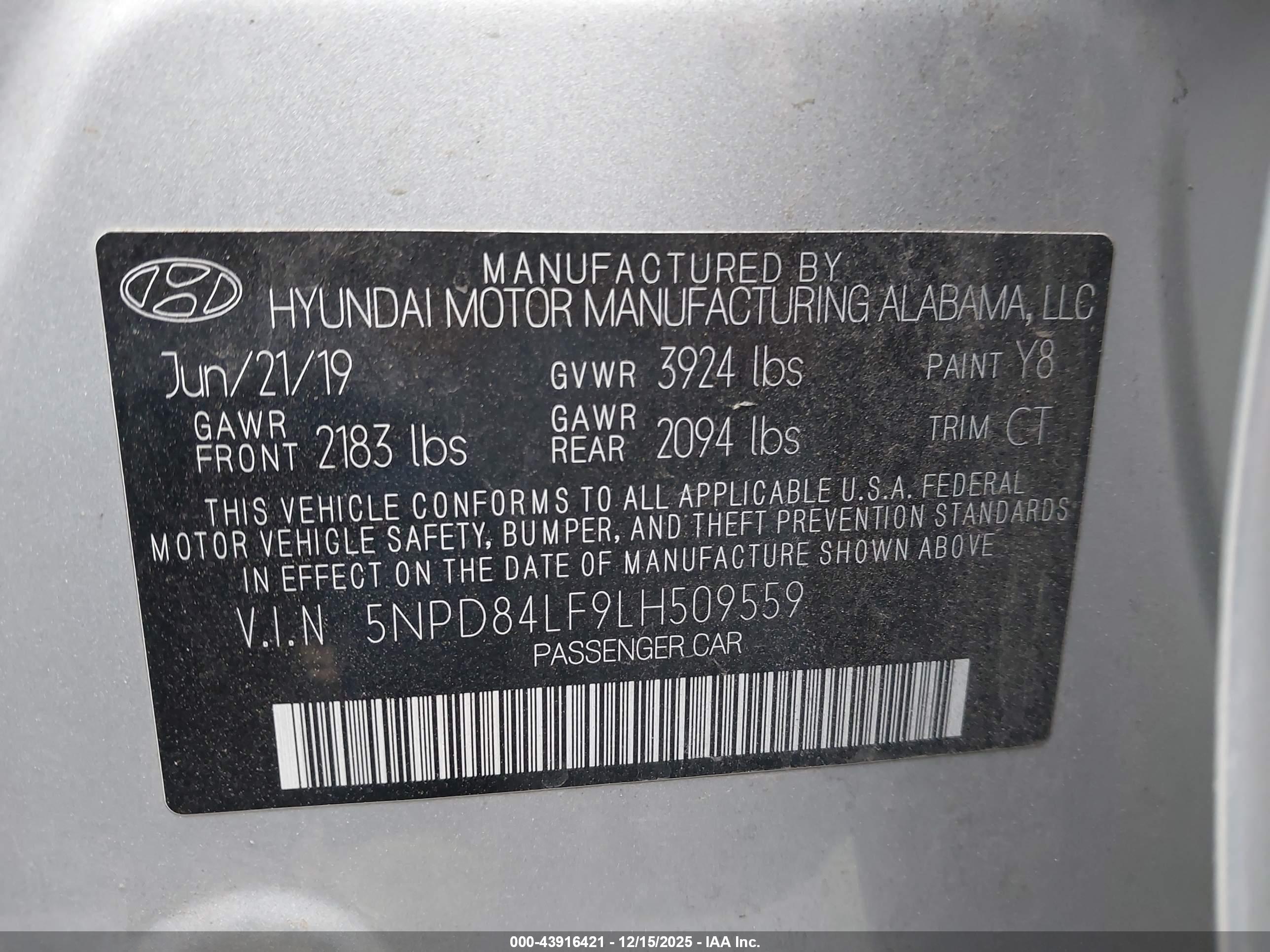 HYUNDAI ELANTRA image 9