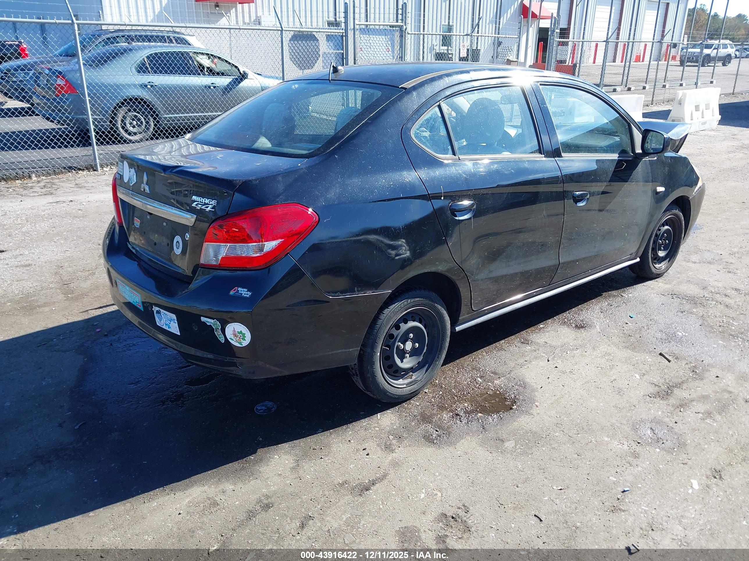 MITSUBISHI MIRAGE image 4