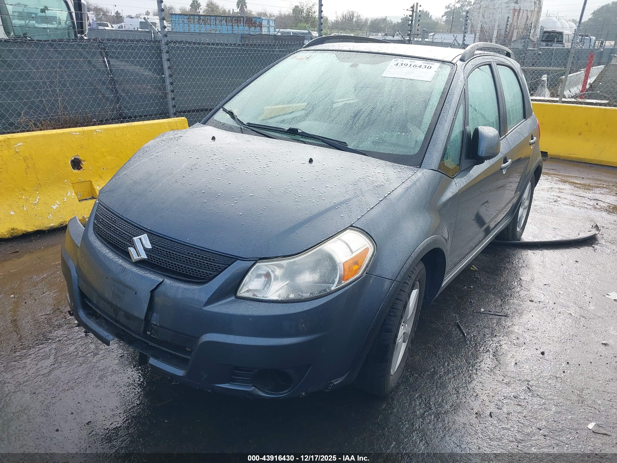 SUZUKI SX4 image 2