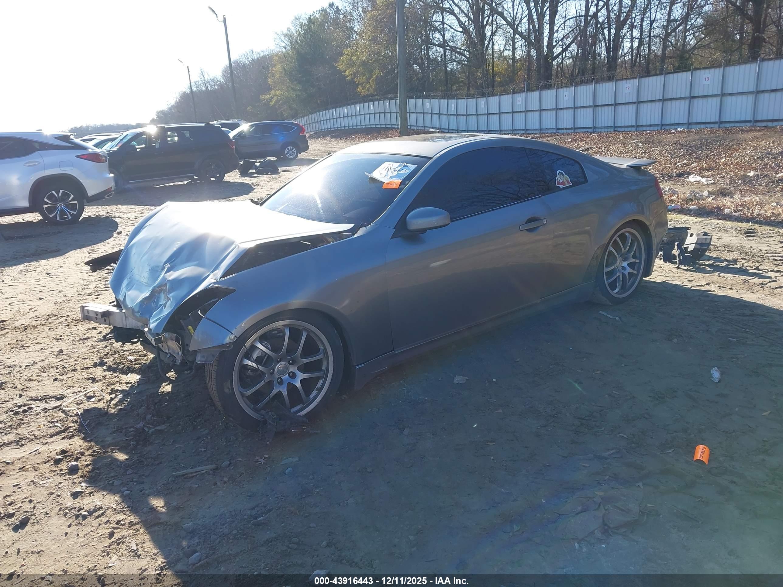 INFINITI G35 image 2