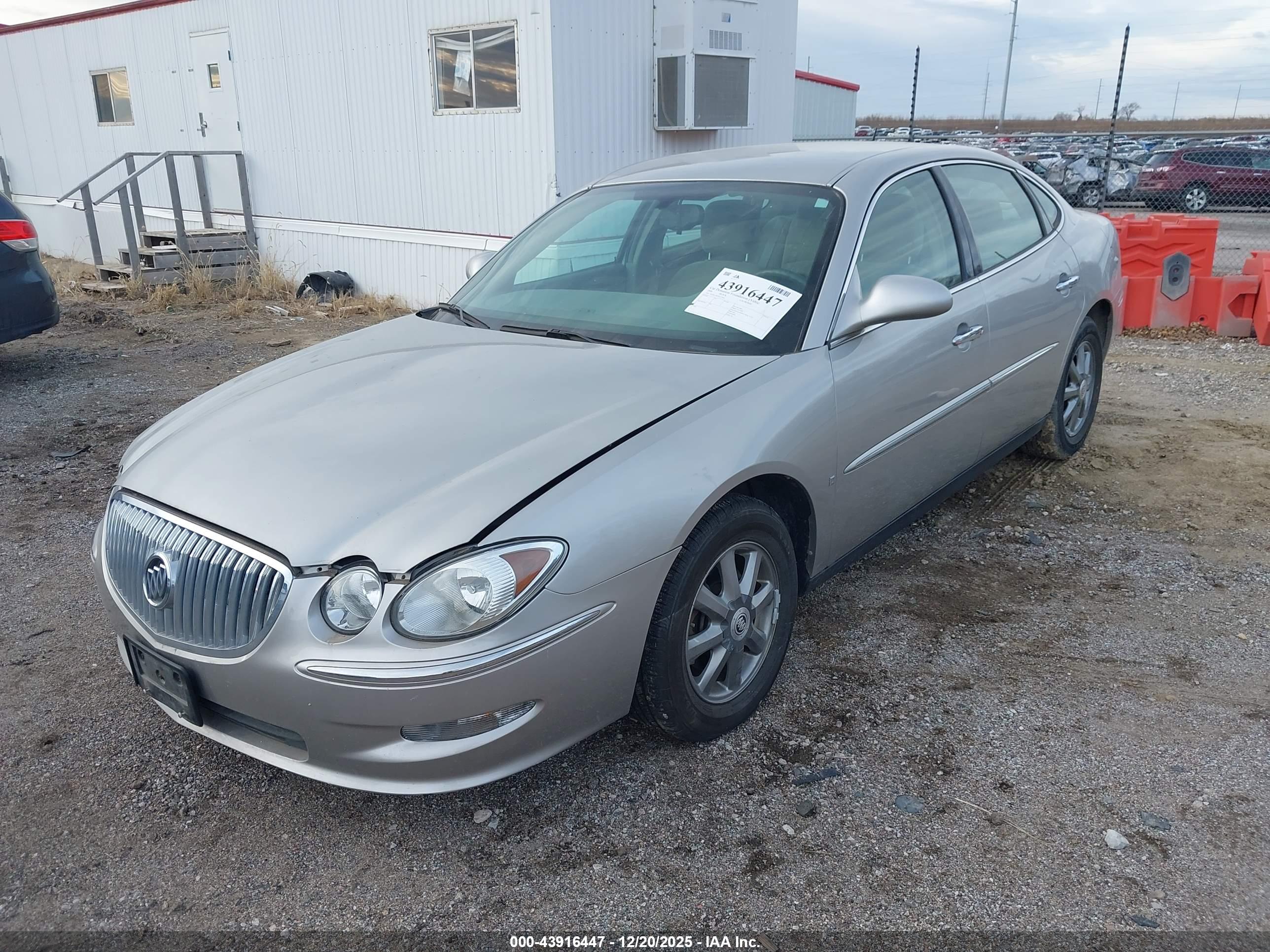 BUICK LACROSSE image 2