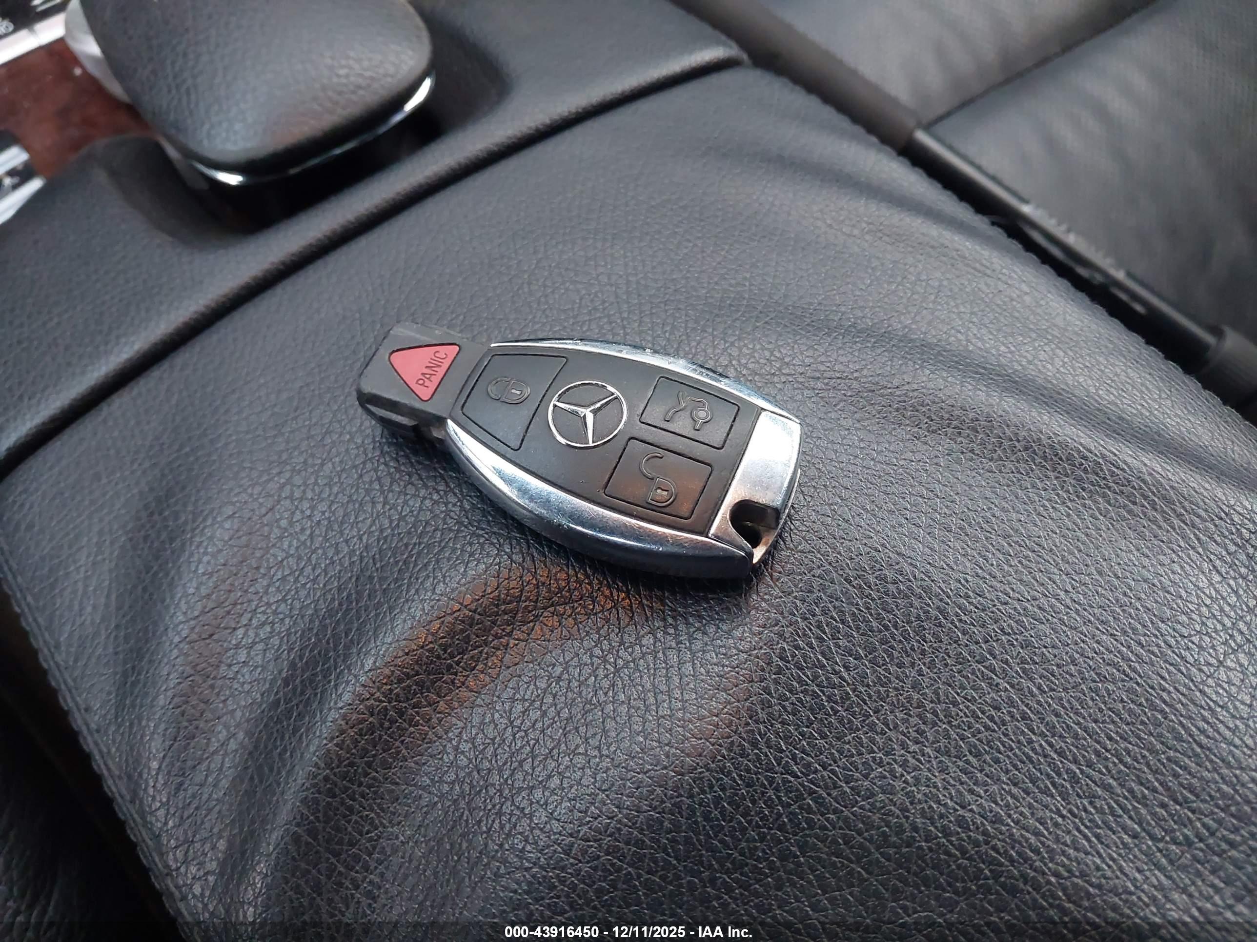 MERCEDES-BENZ S image 11