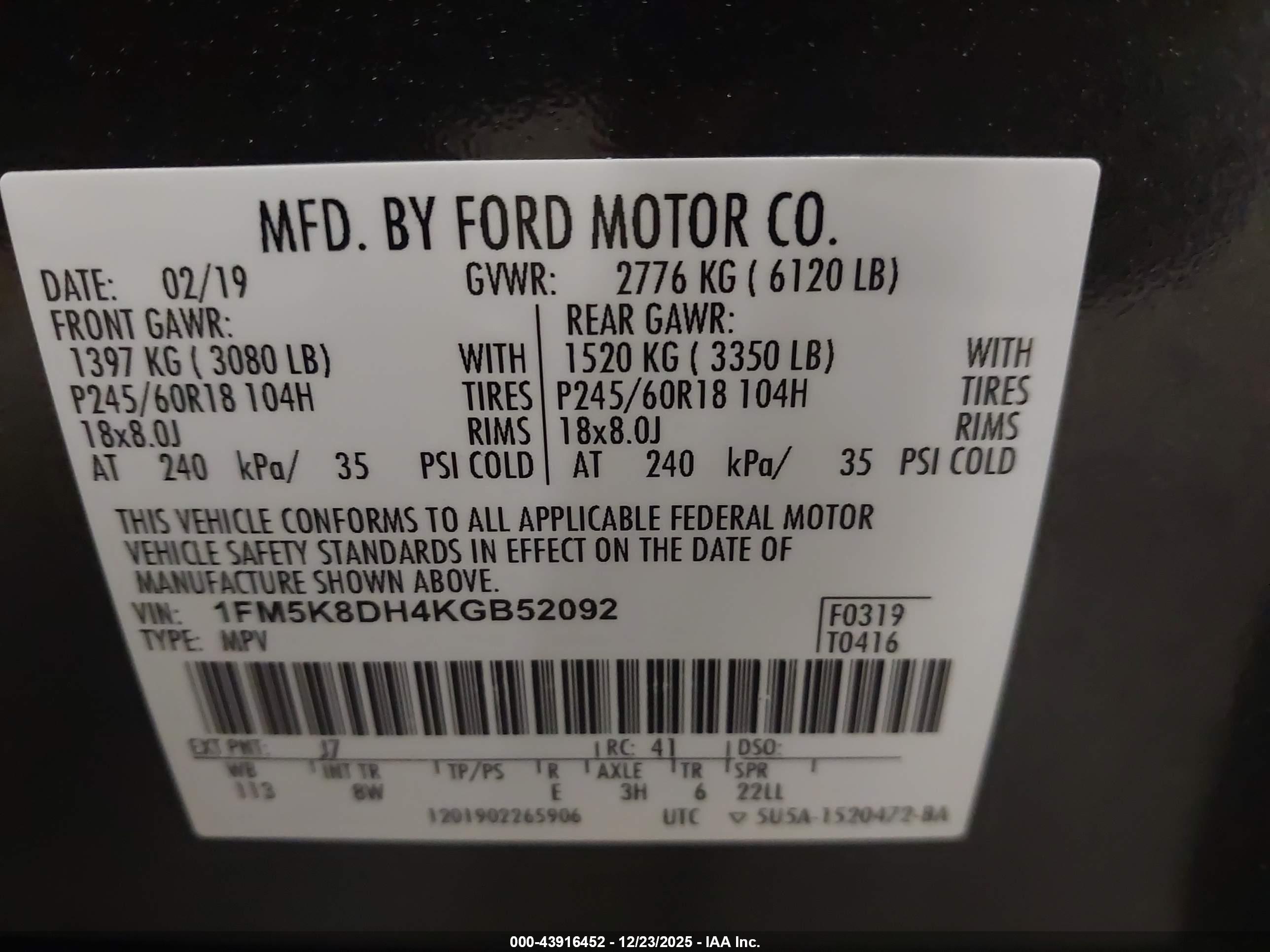 FORD EXPLORER image 9