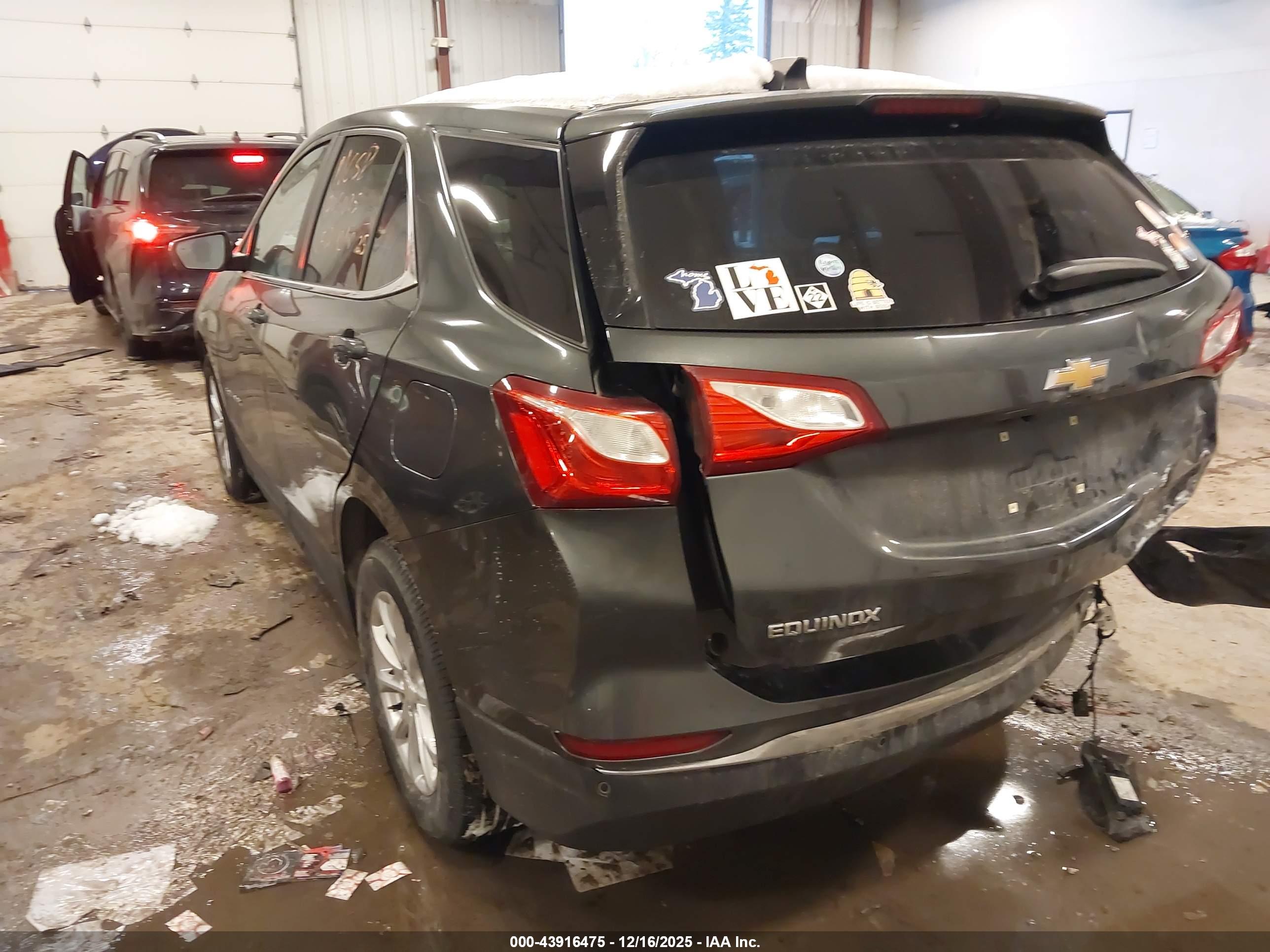 CHEVROLET EQUINOX image 6
